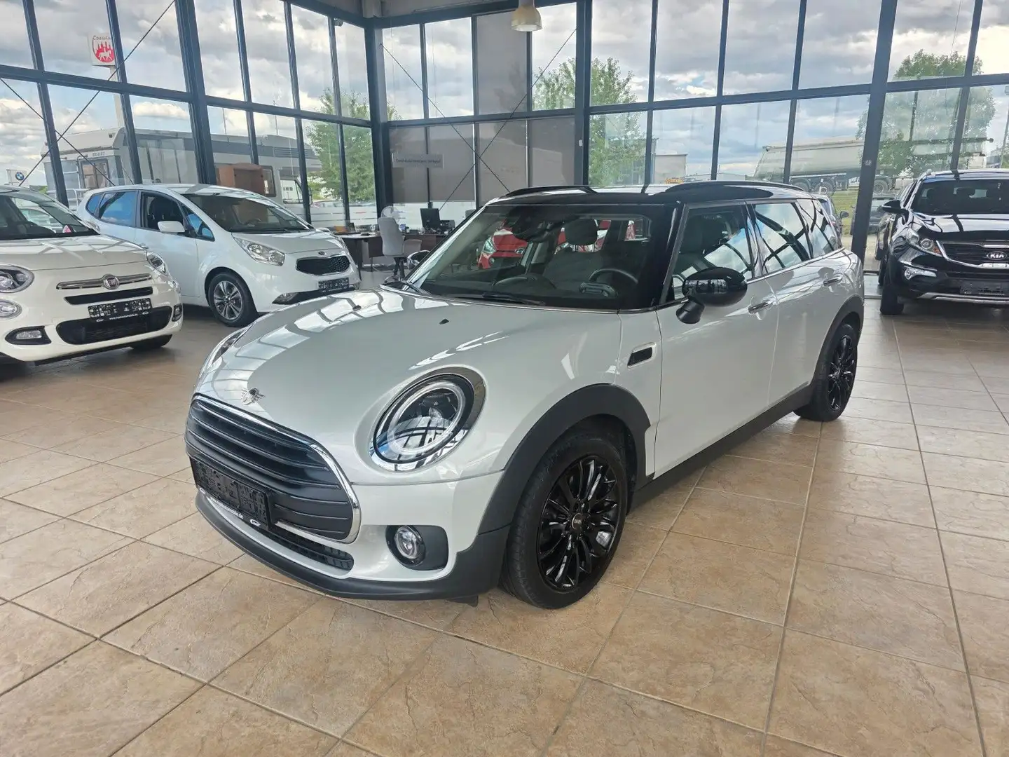 MINI Cooper Clubman Cooper Classic Trim Silber - 1