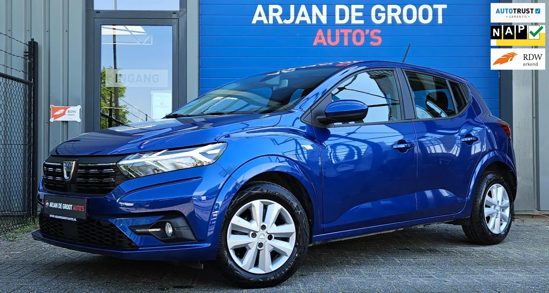 Dacia Sandero 1.0 67PK 5Drs Airco Cruise Bleutooth Led verlichti Blau - 1