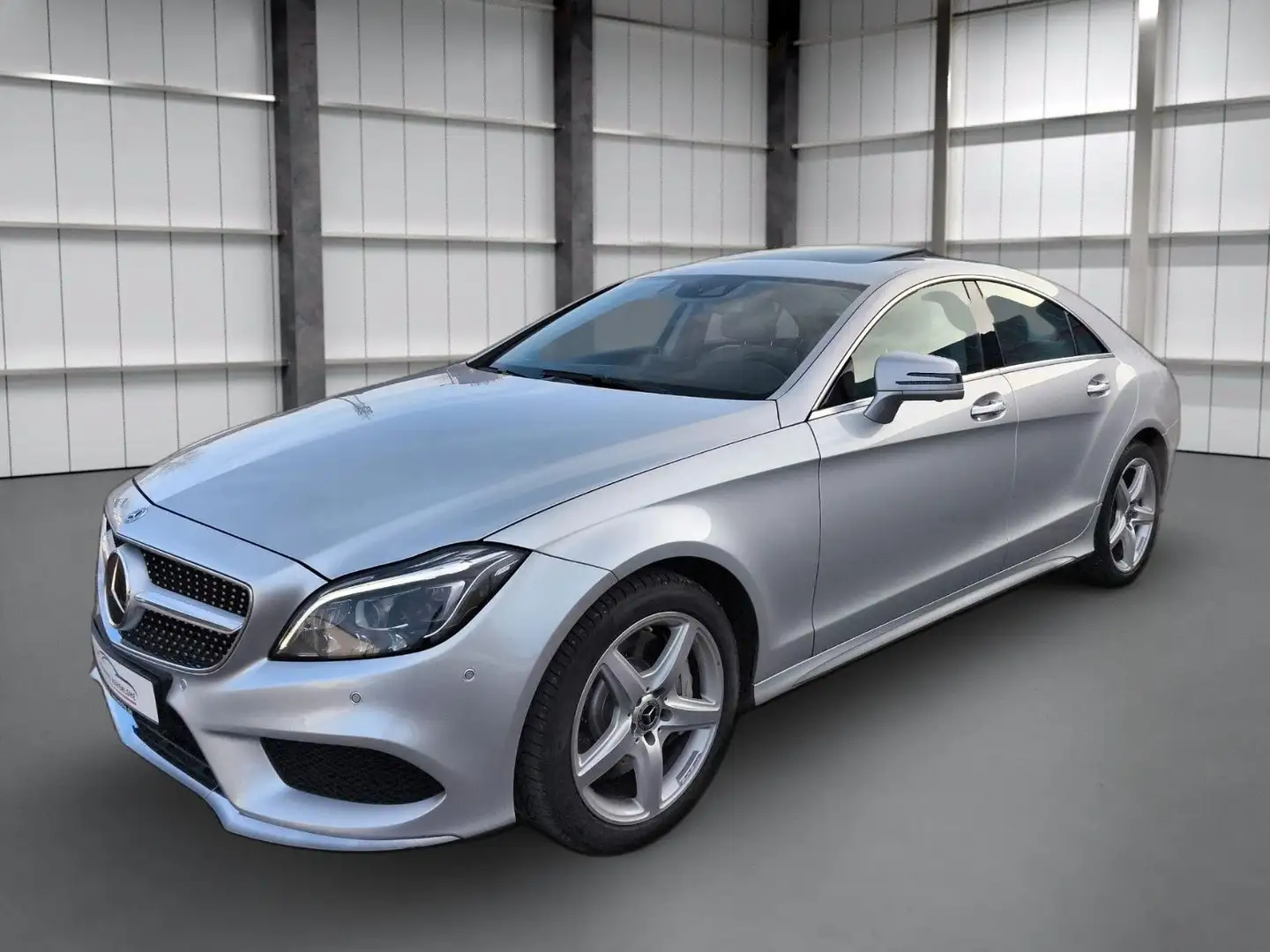 Mercedes-Benz CLS 500 4M AMG DCC DISTR LED MASSAGE 360° Silber - 2