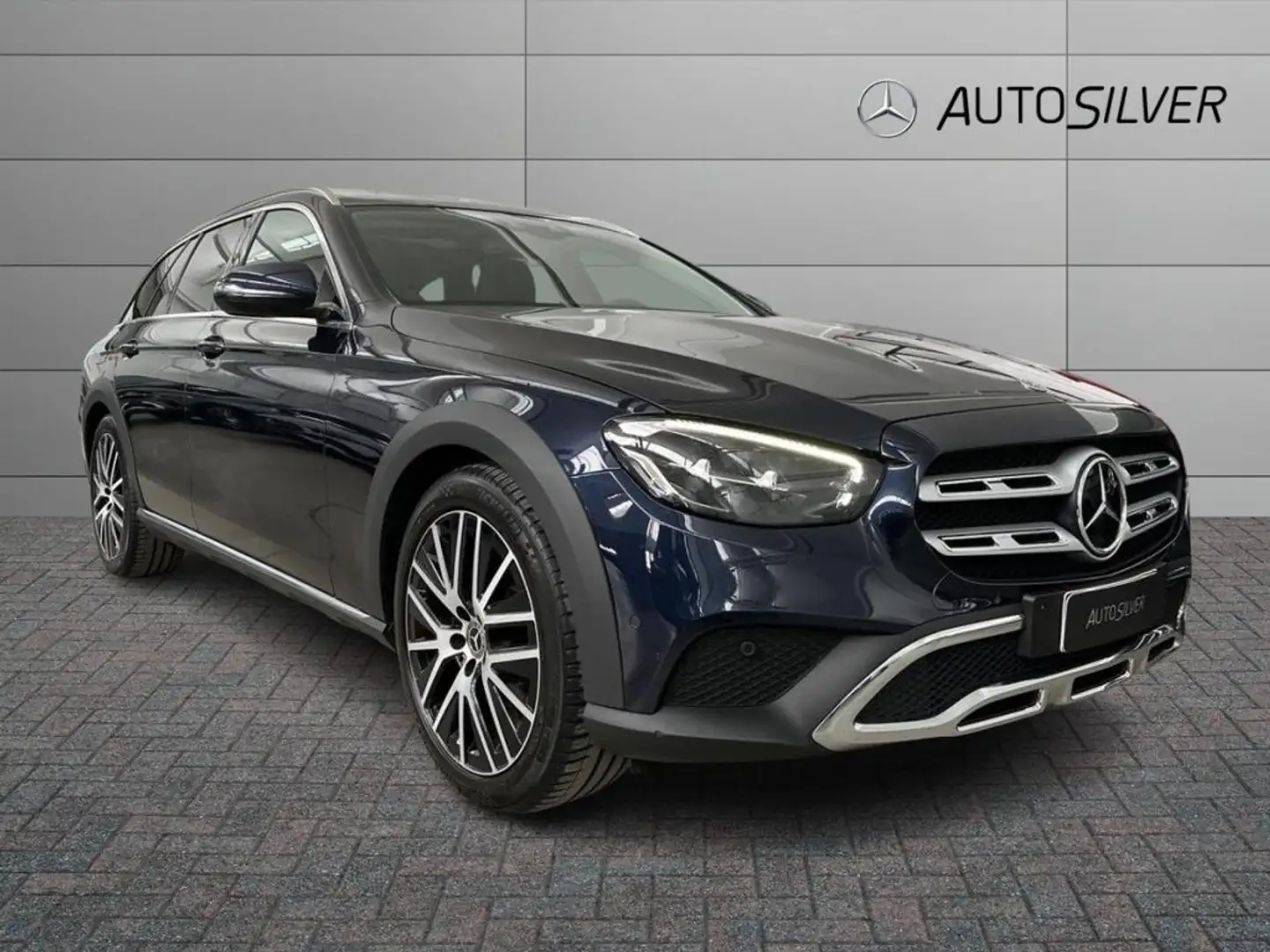 Mercedes-Benz E 220 d Mild Hybrid S.W. 4Matic Auto Premium All-Terrain Blau - 1