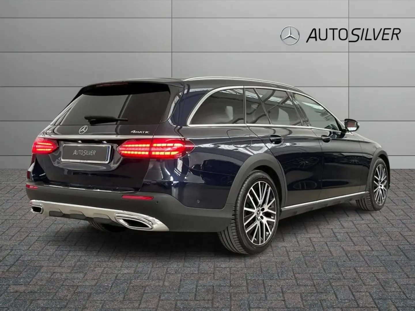 Mercedes-Benz E 220 d Mild Hybrid S.W. 4Matic Auto Premium All-Terrain Blau - 2