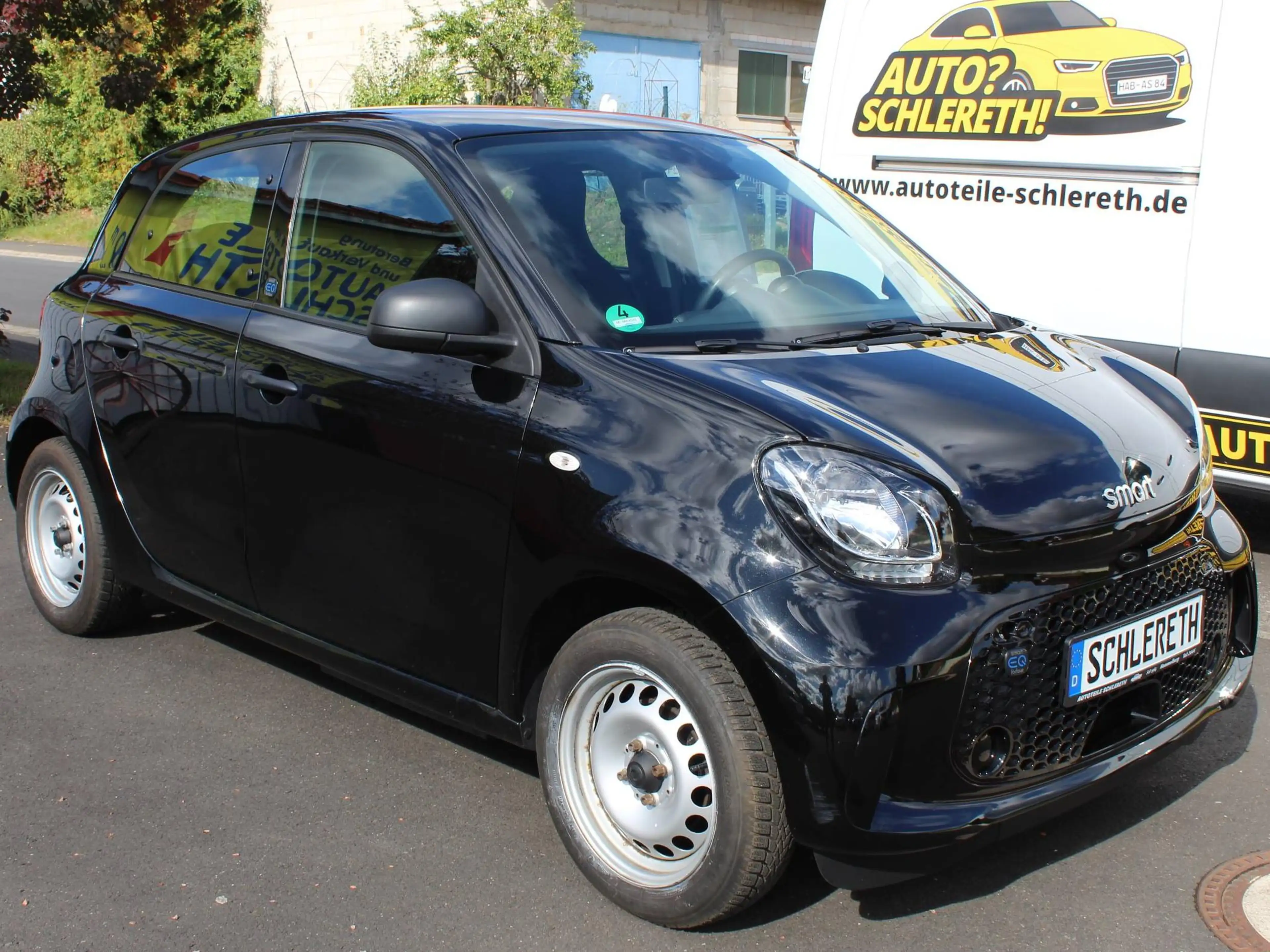 smart forFour electric drive / EQ, SOH 1.Hand Batterie-Zertifikat 90%, DAB-Radio, 8-fach bereift, Sitzheizung — photo 5