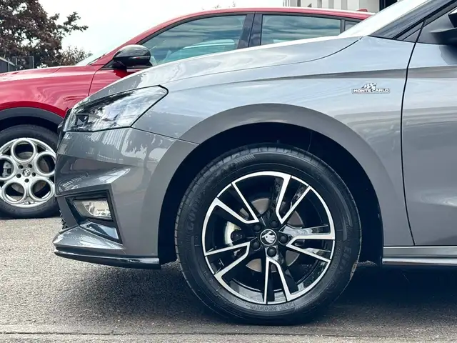 Skoda Fabia view 2