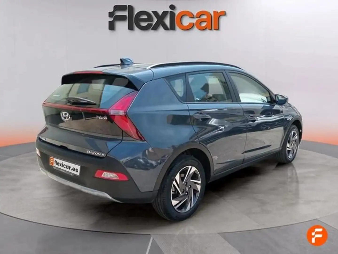 Hyundai BAYON 1.0 TGDI 74kW (100CV) 48V Maxx DCT Gris - 2