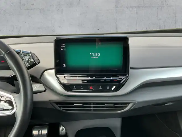 Volkswagen ID.4 view 11
