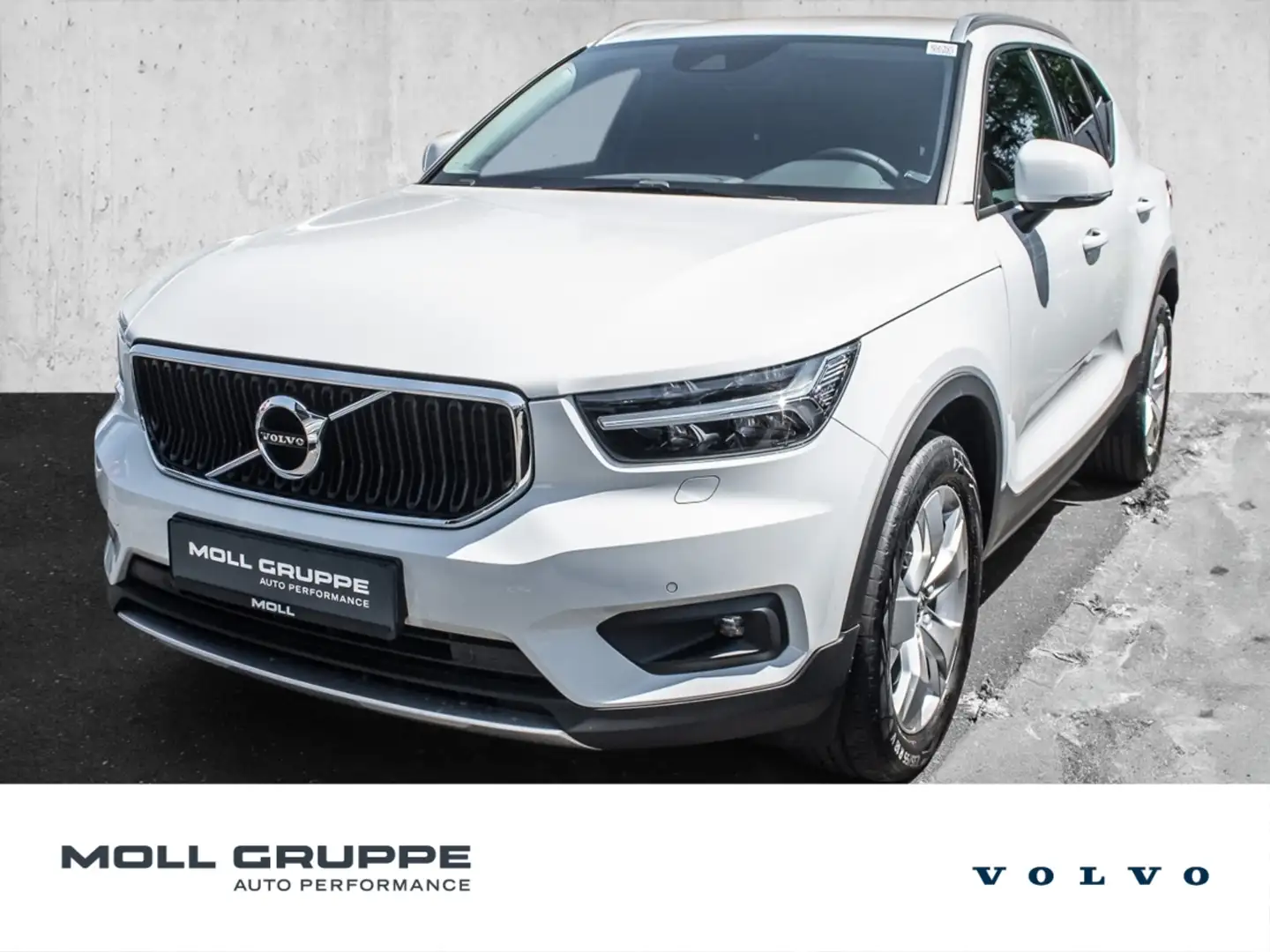 Volvo XC40 T2 2WD Momentum Pro LED Kamera Weiß - 1
