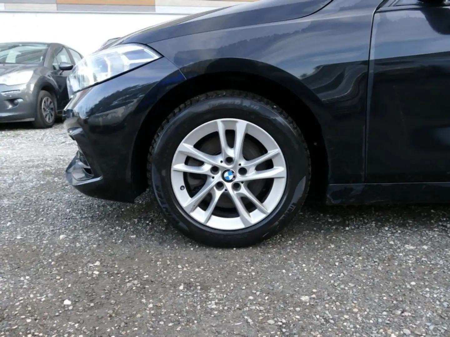 BMW 118 SERIE F40 118 i 136 Ch SPORT DKG7 TOIT OUVRANT Noir - 2