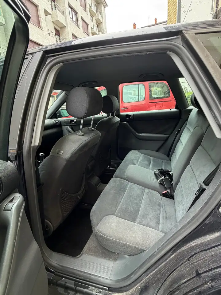 Audi A3 1.8, foto 4