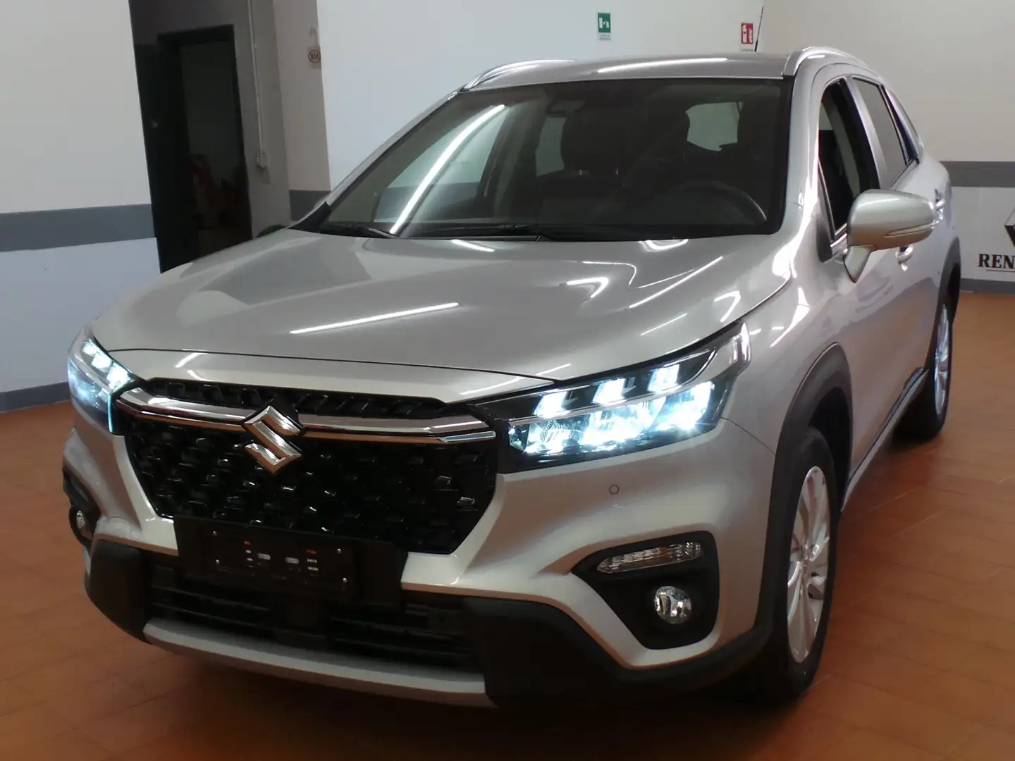 Suzuki S-Cross S-Cross 1.4h Yoru versione top 129cv Plateado - 1