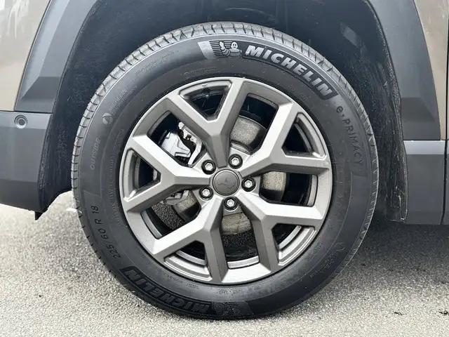 Jeep Compass view 4