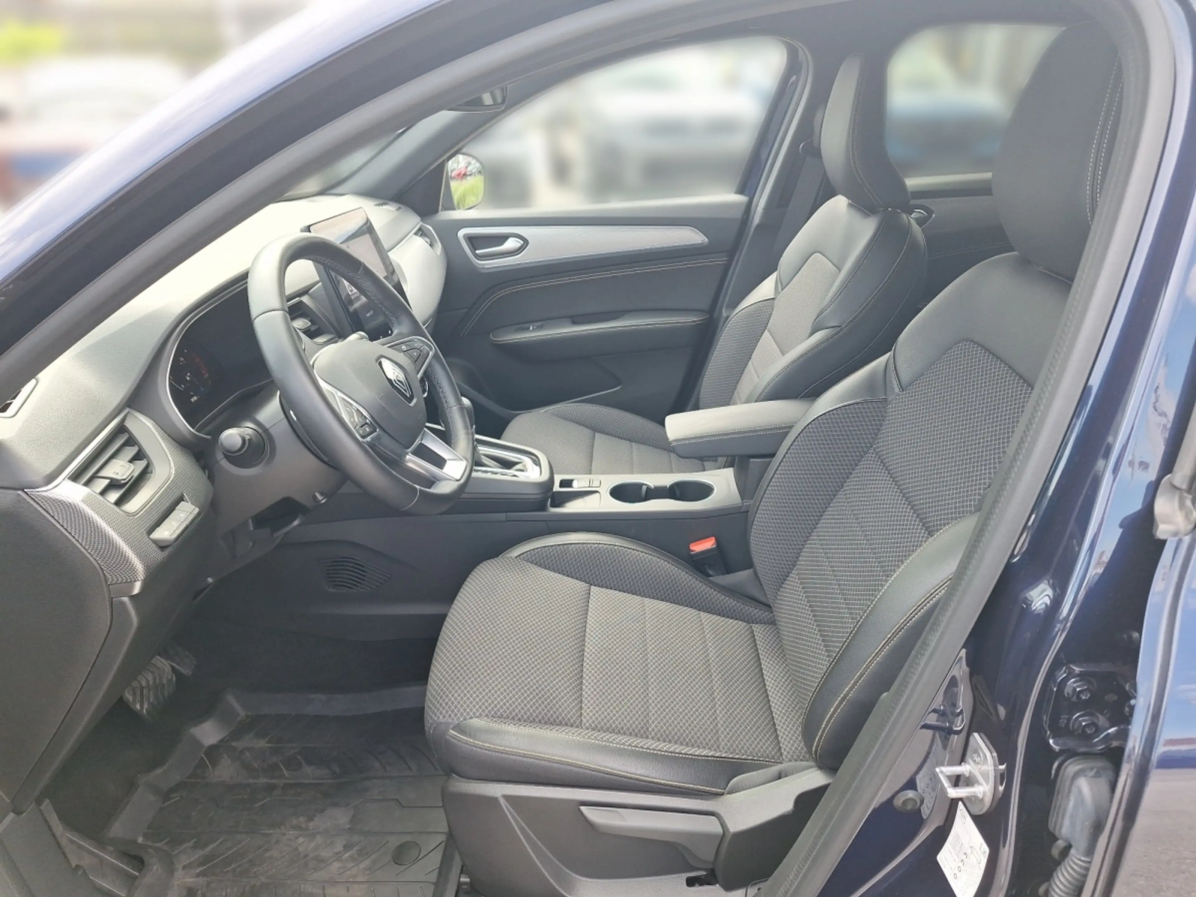 Renault Arkana Techno Mild Hybrid 140 EDC — photo 5