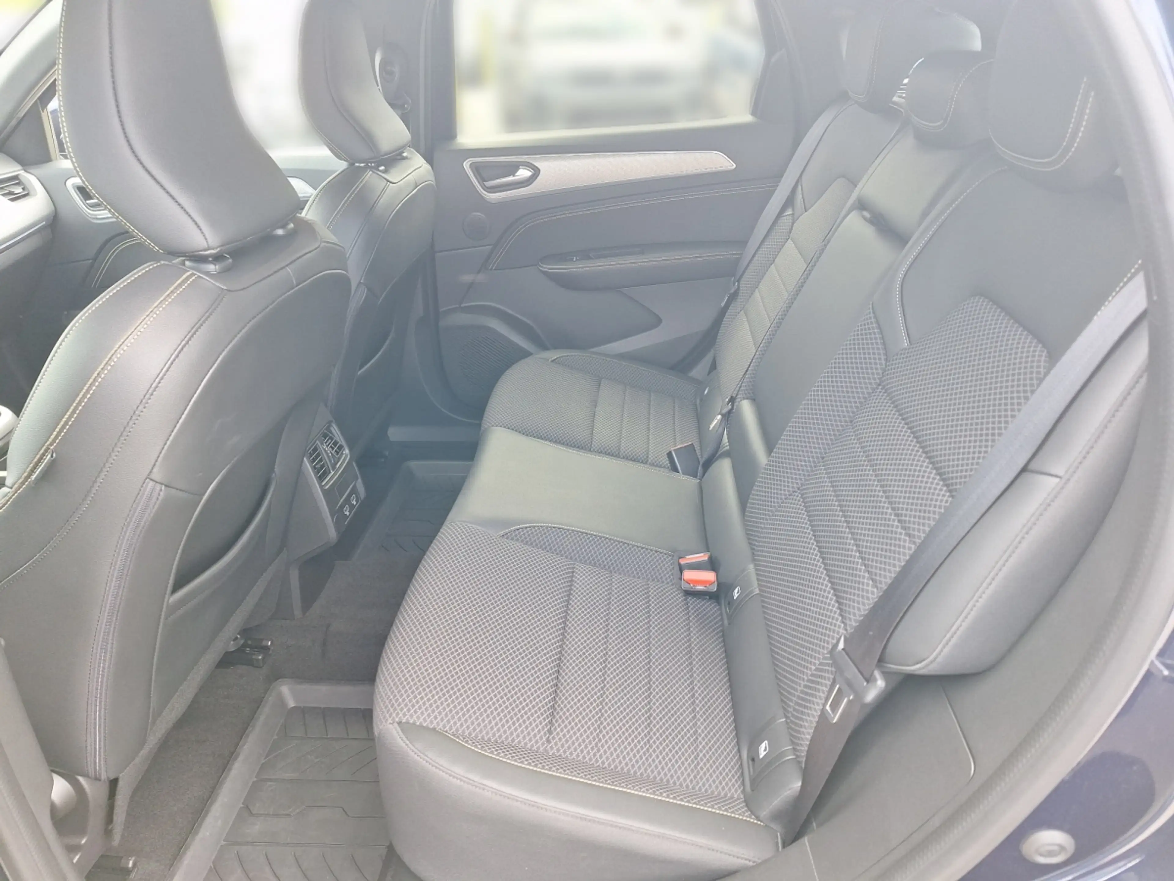 Renault Arkana Techno Mild Hybrid 140 EDC — photo 10