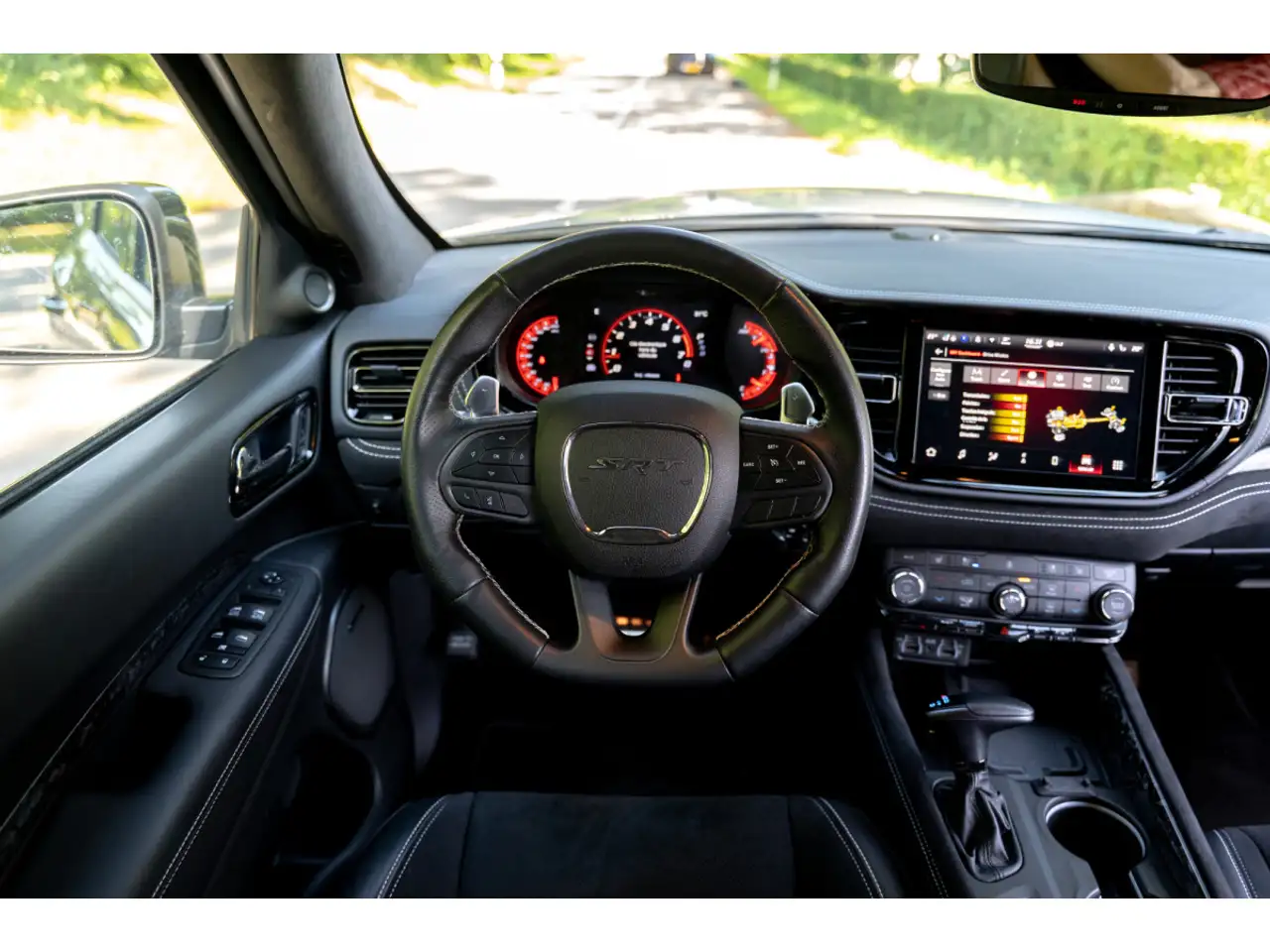 Dodge Durango 2023 — фото 10