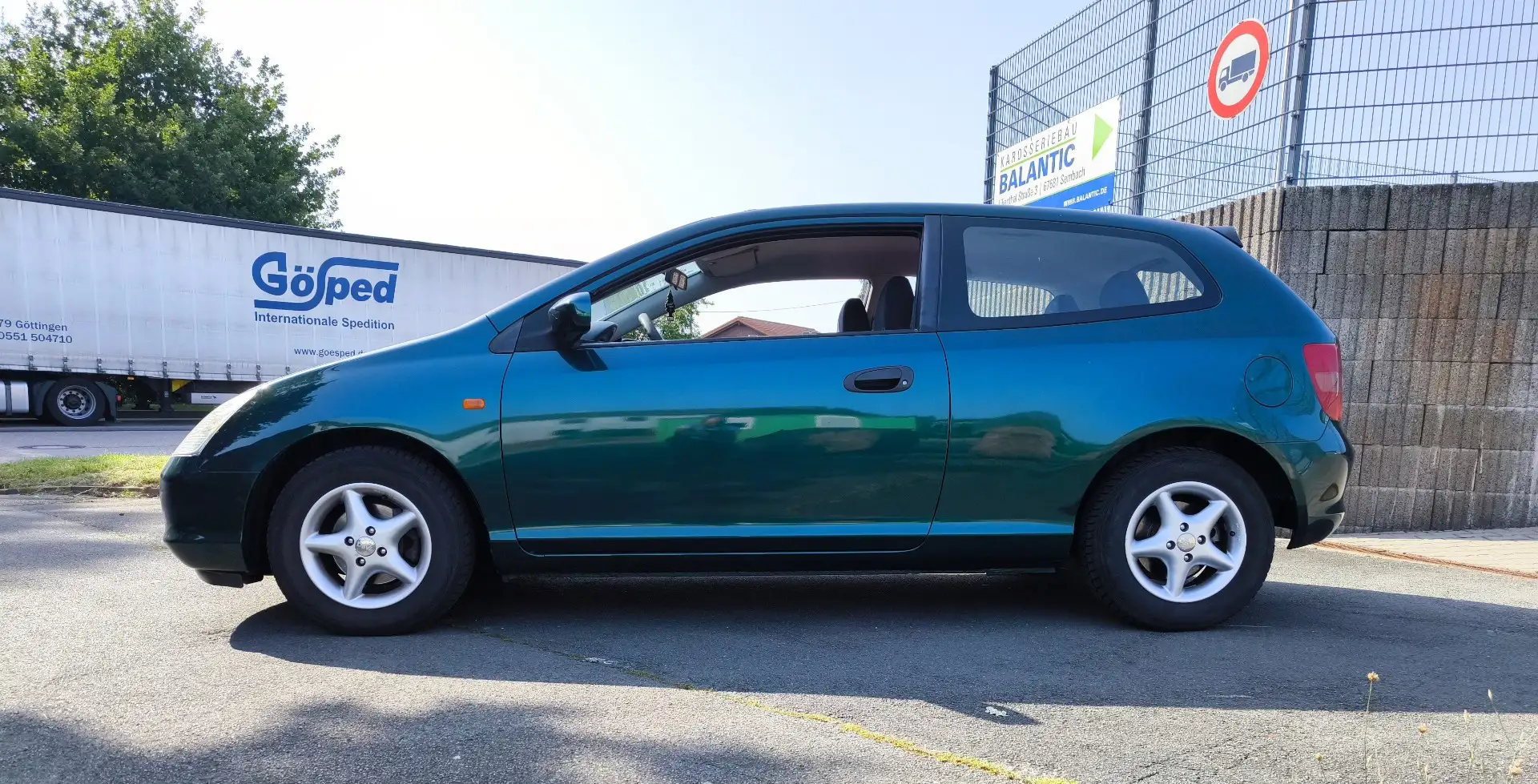 Honda Civic 1.4i LS Grün - 2