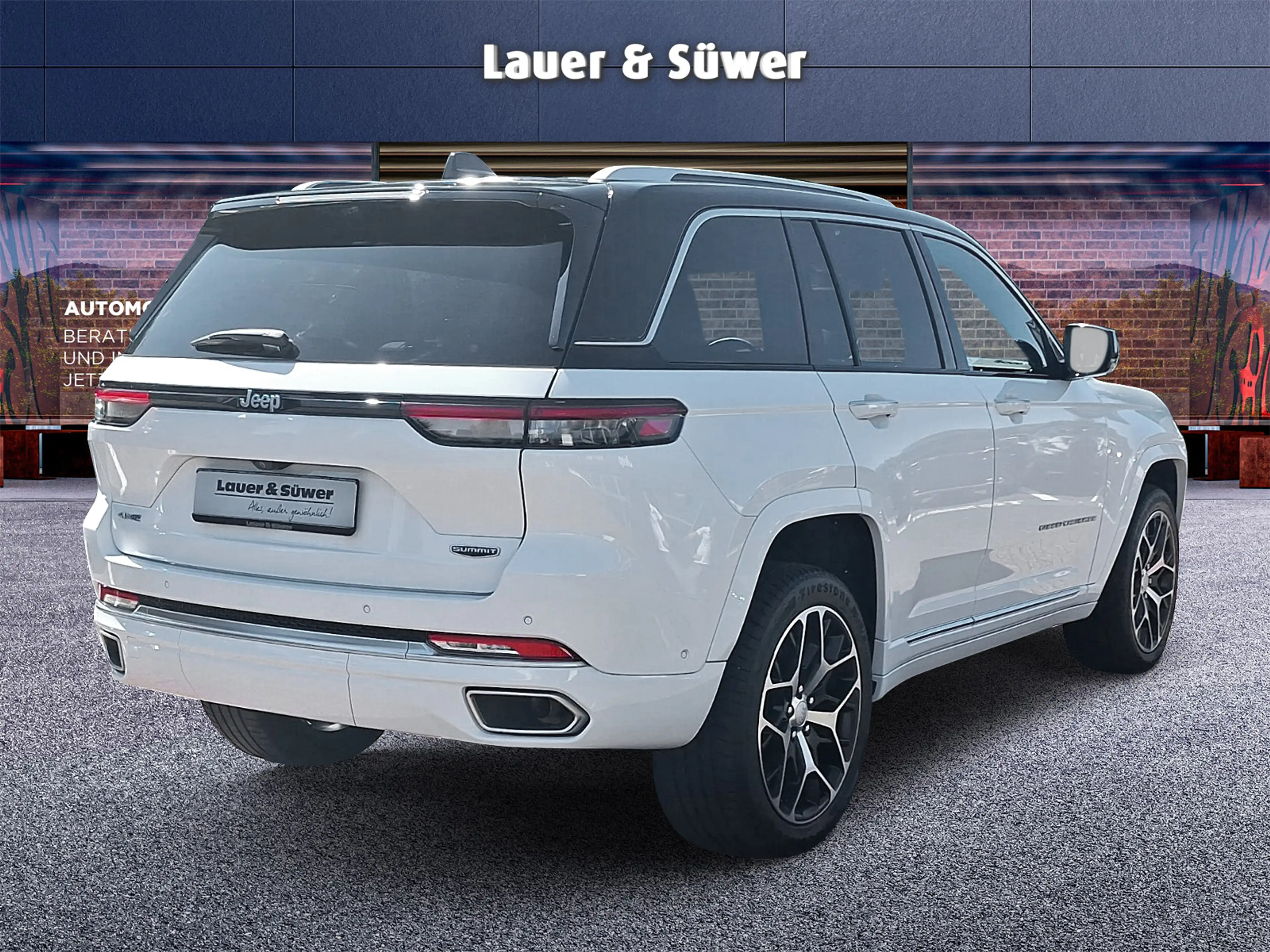 Jeep Grand Cherokee Summit Reserve — photo 2