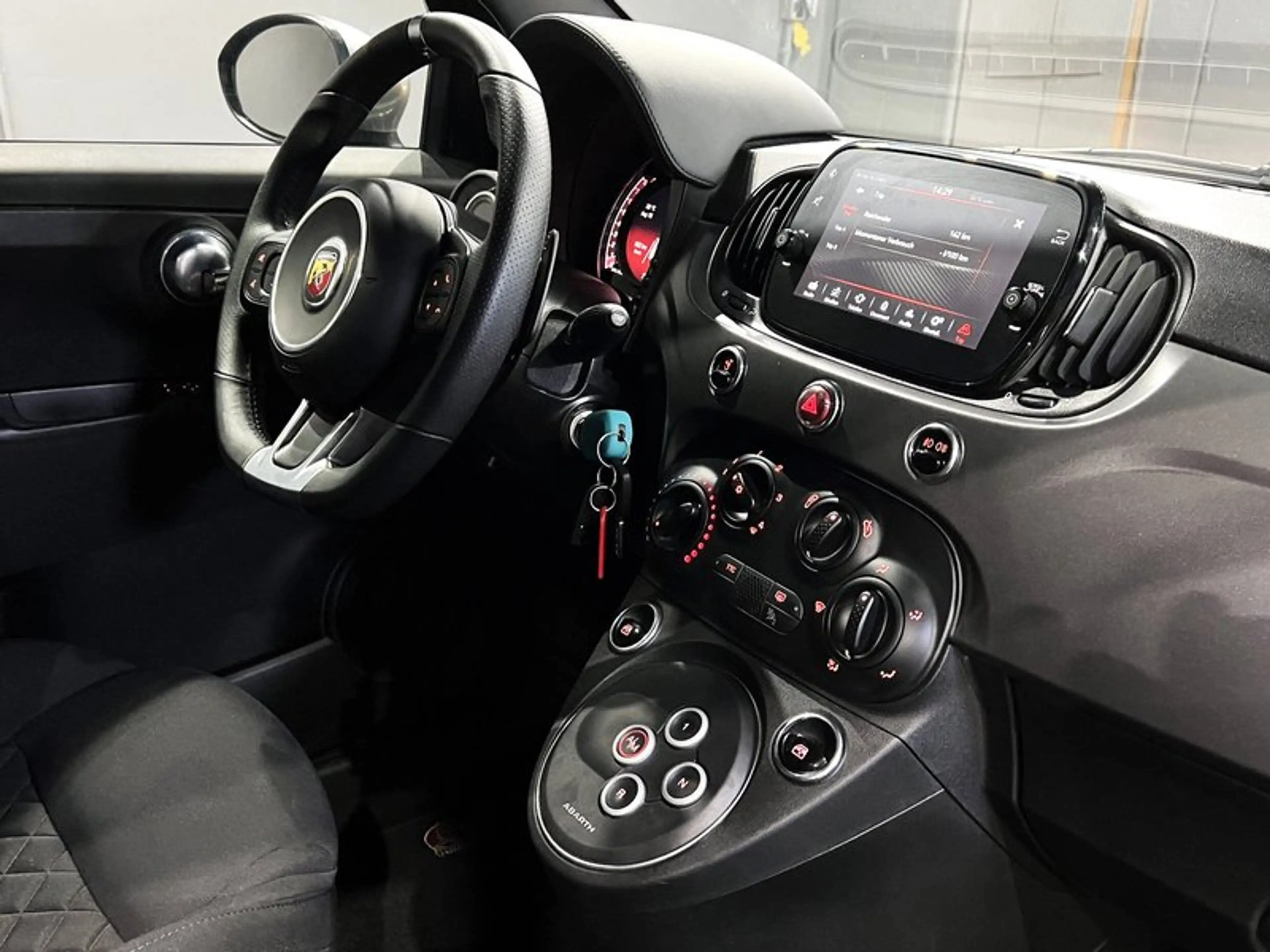 Abarth 595 |AUTOM|KLIMA|LED|SOUND-SYSTEM|17 ZOLL |NAVI — photo 13