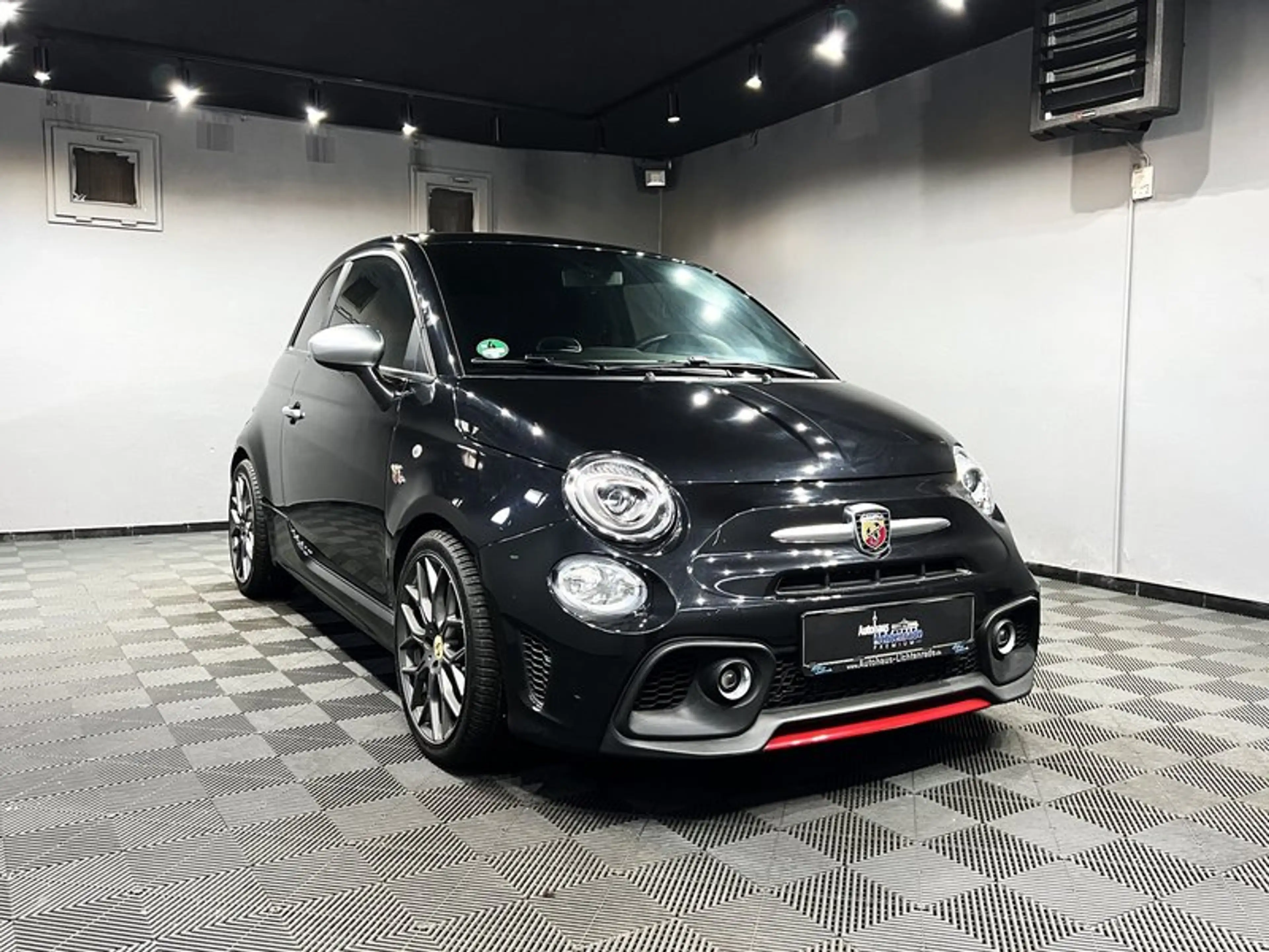 Abarth 595 |AUTOM|KLIMA|LED|SOUND-SYSTEM|17 ZOLL |NAVI — photo 2