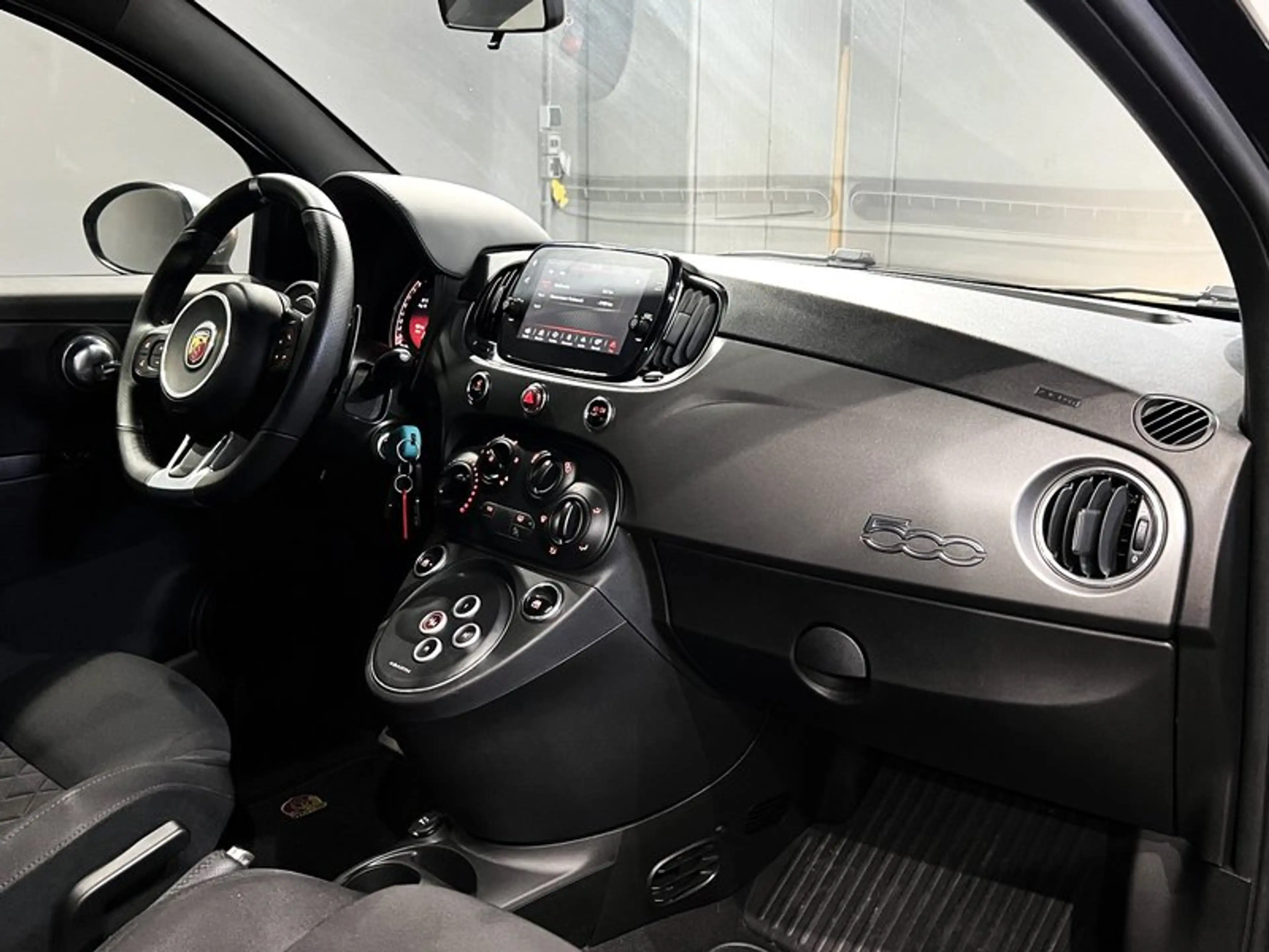 Abarth 595 |AUTOM|KLIMA|LED|SOUND-SYSTEM|17 ZOLL |NAVI — photo 12
