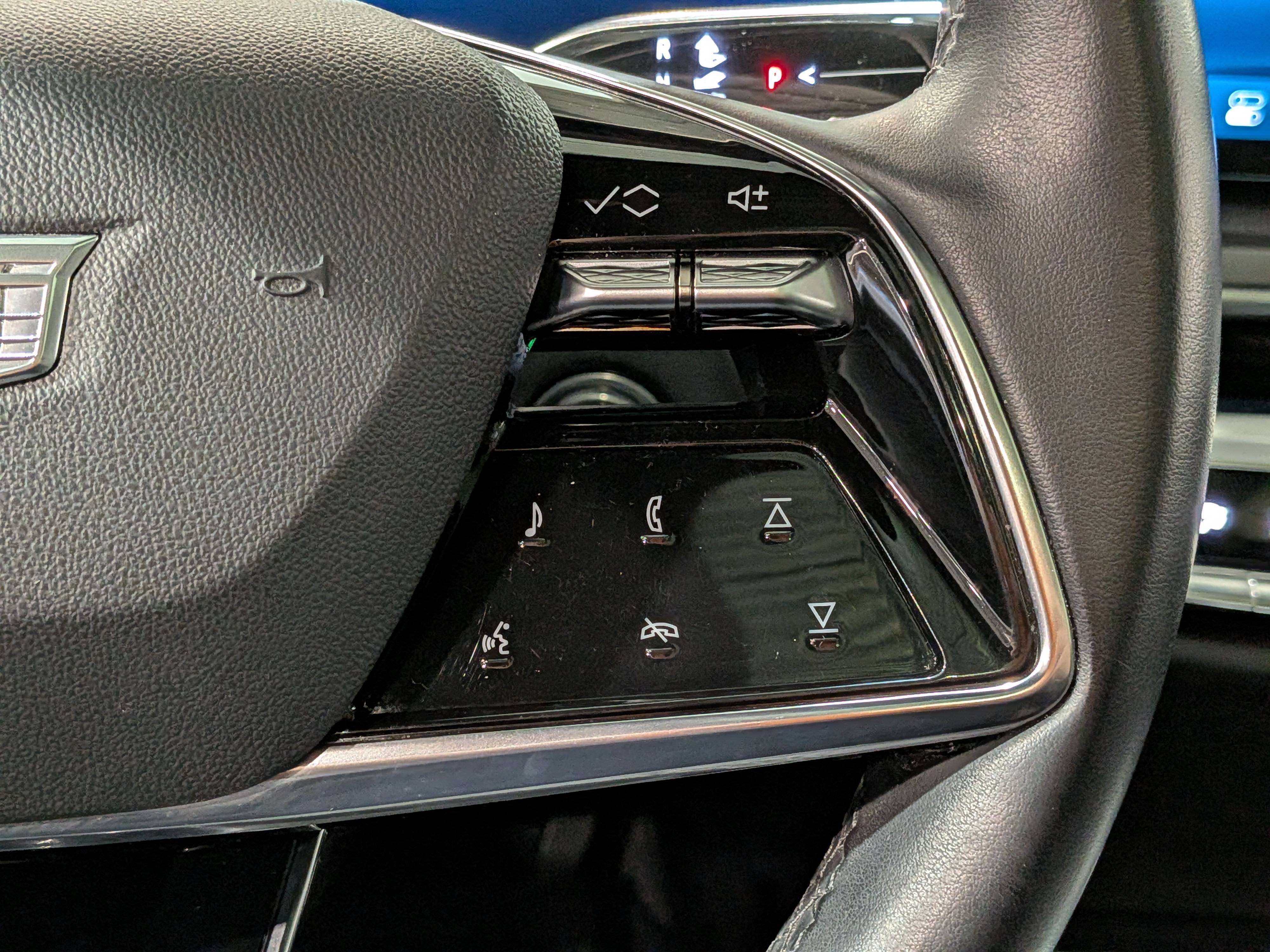 Cadillac LYRIQ 2024