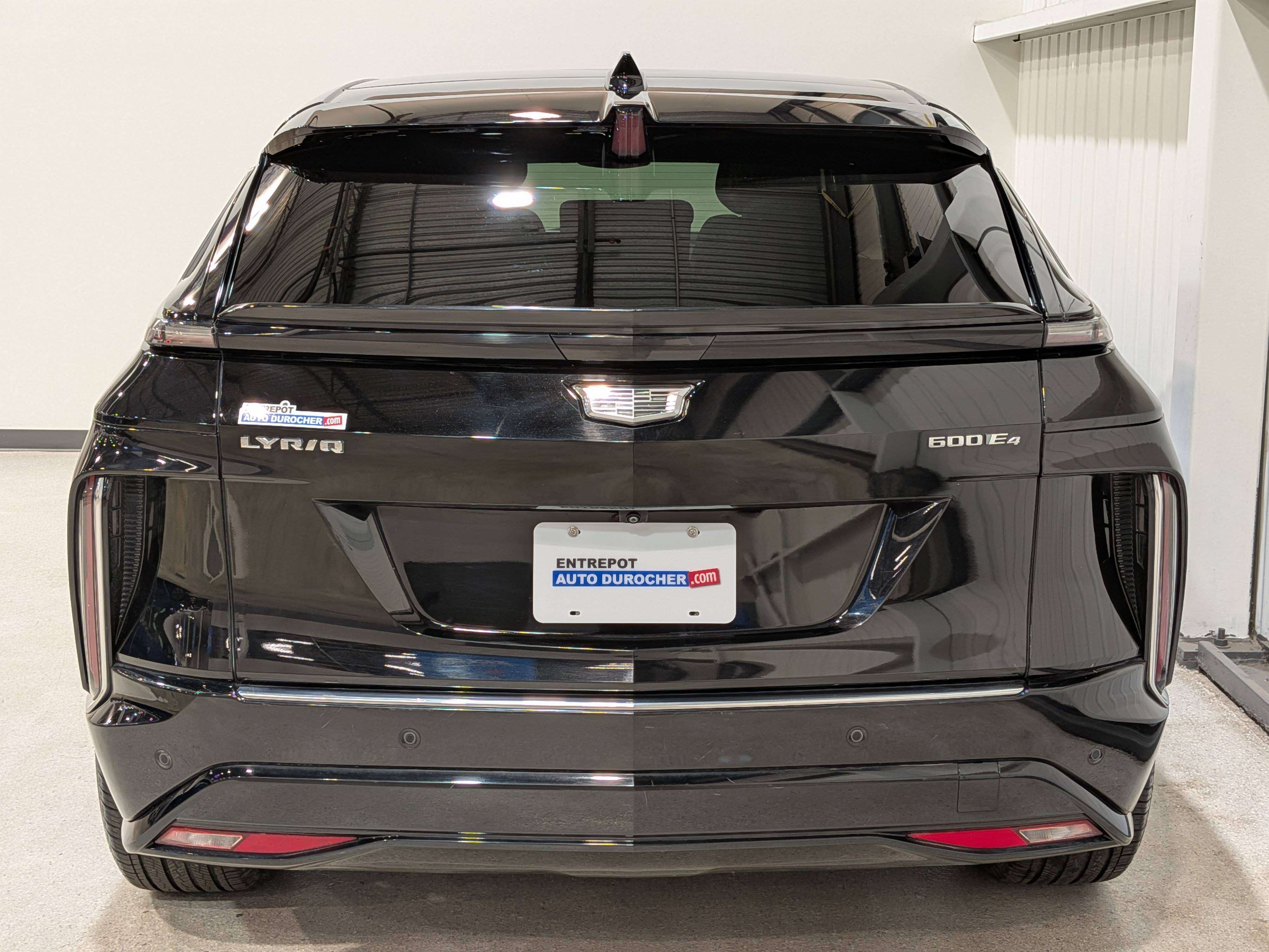 Cadillac LYRIQ 2024