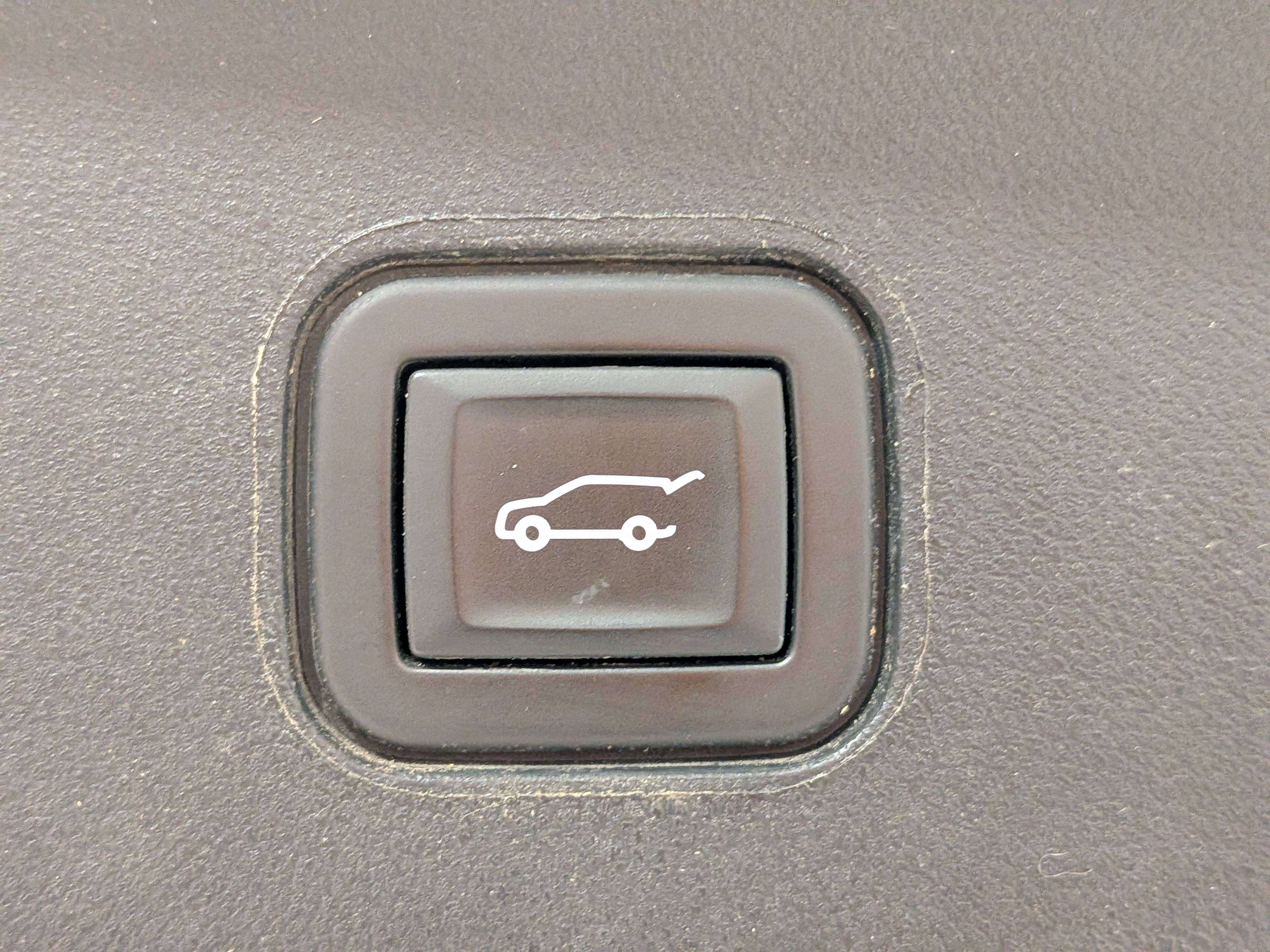 Cadillac LYRIQ 2024