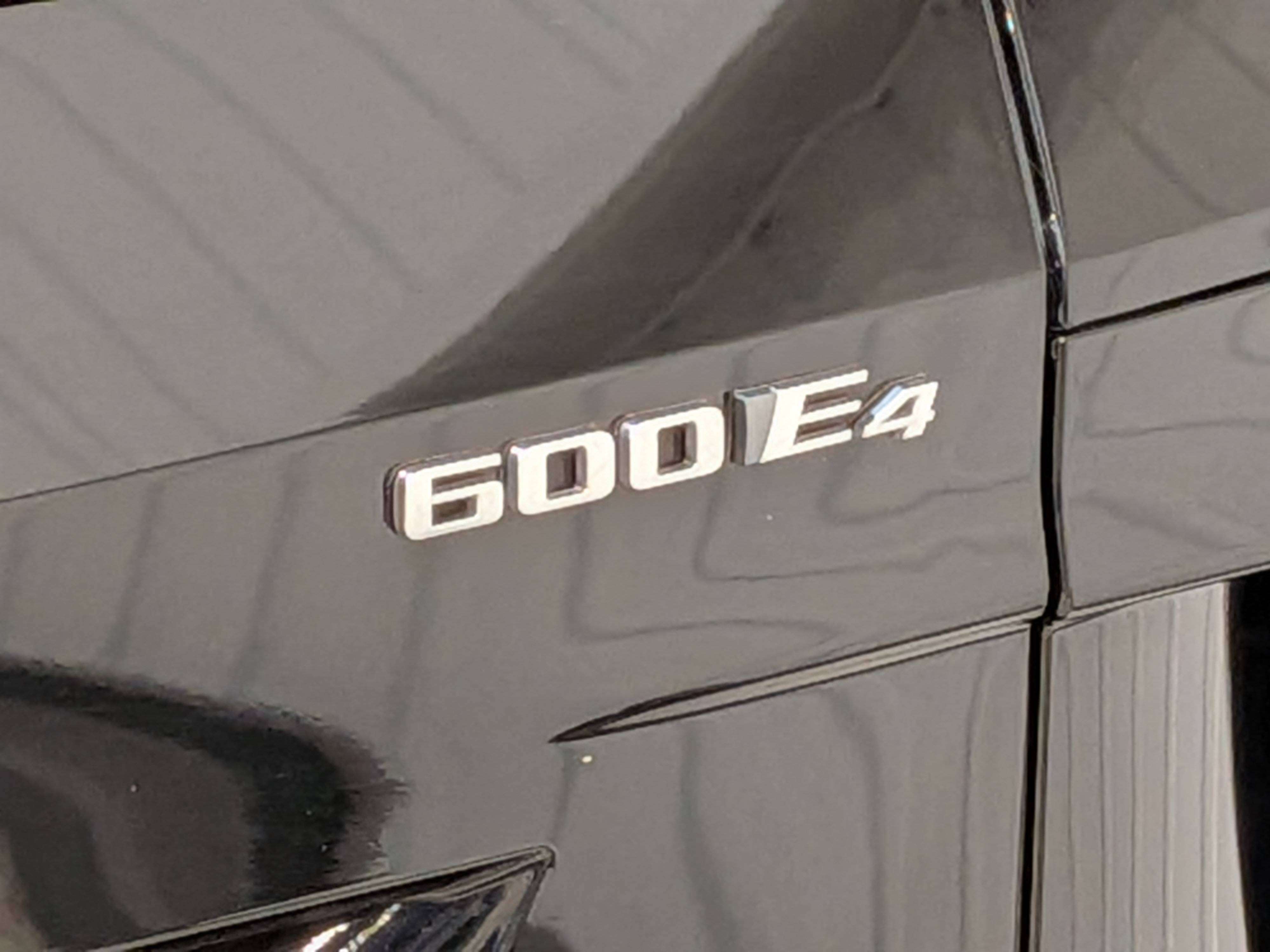 Cadillac LYRIQ 2024