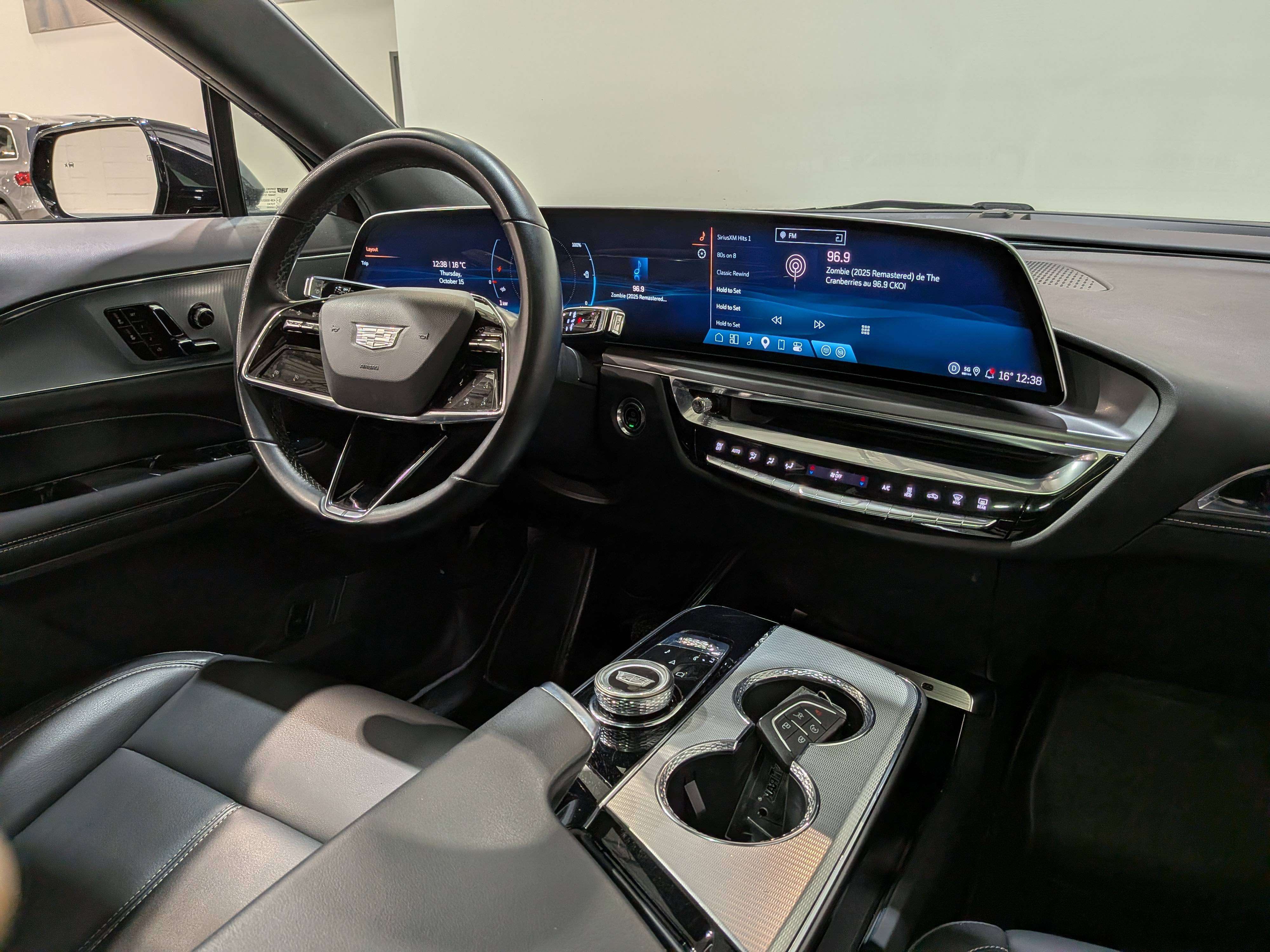 Cadillac LYRIQ 2024