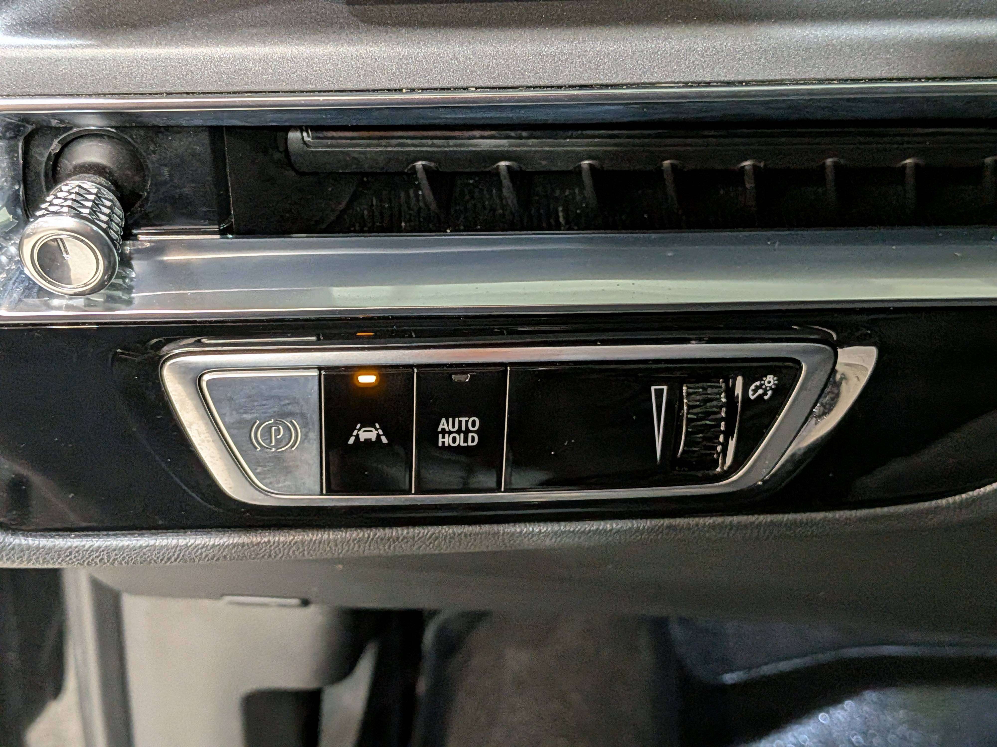 Cadillac LYRIQ 2024