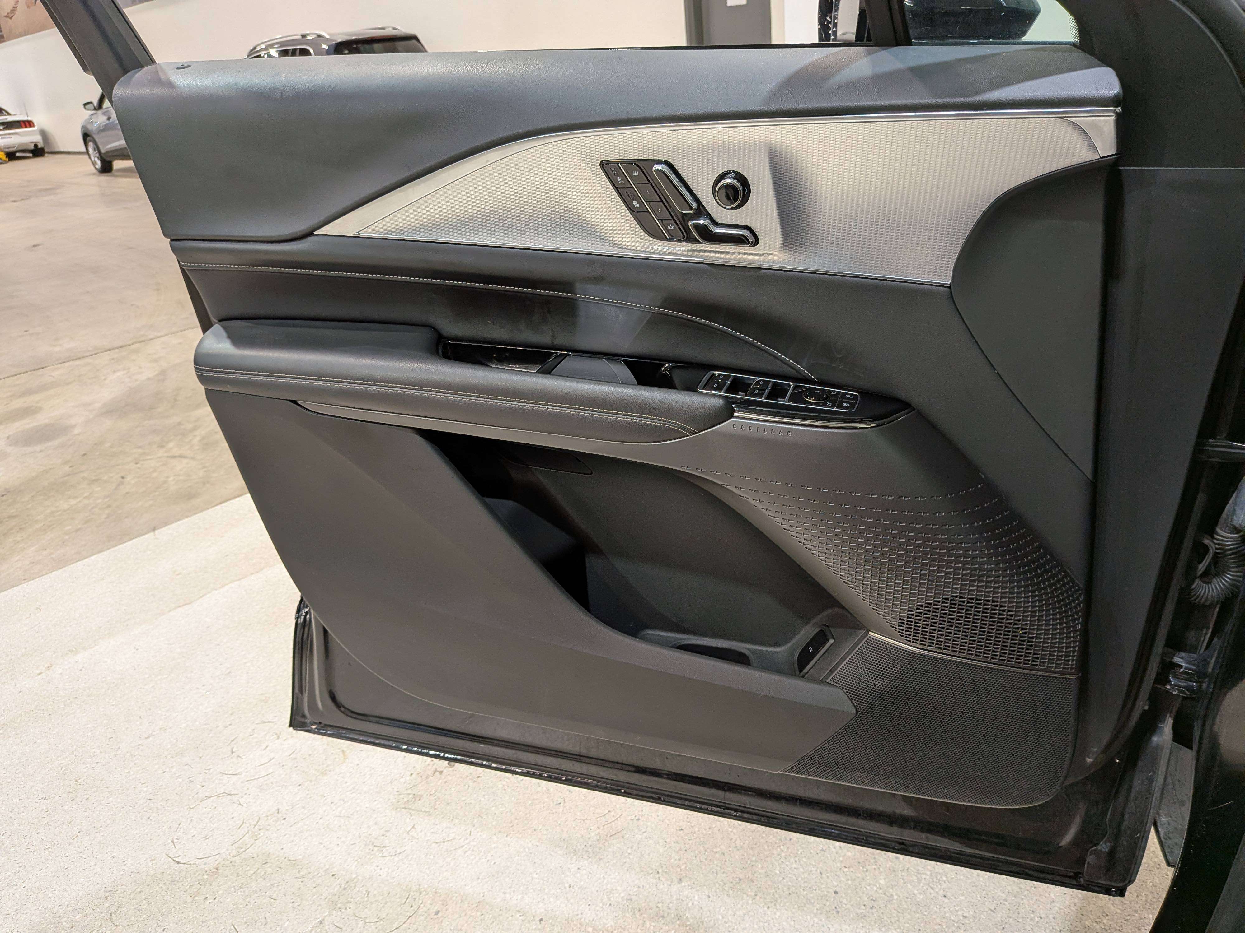 Cadillac LYRIQ 2024