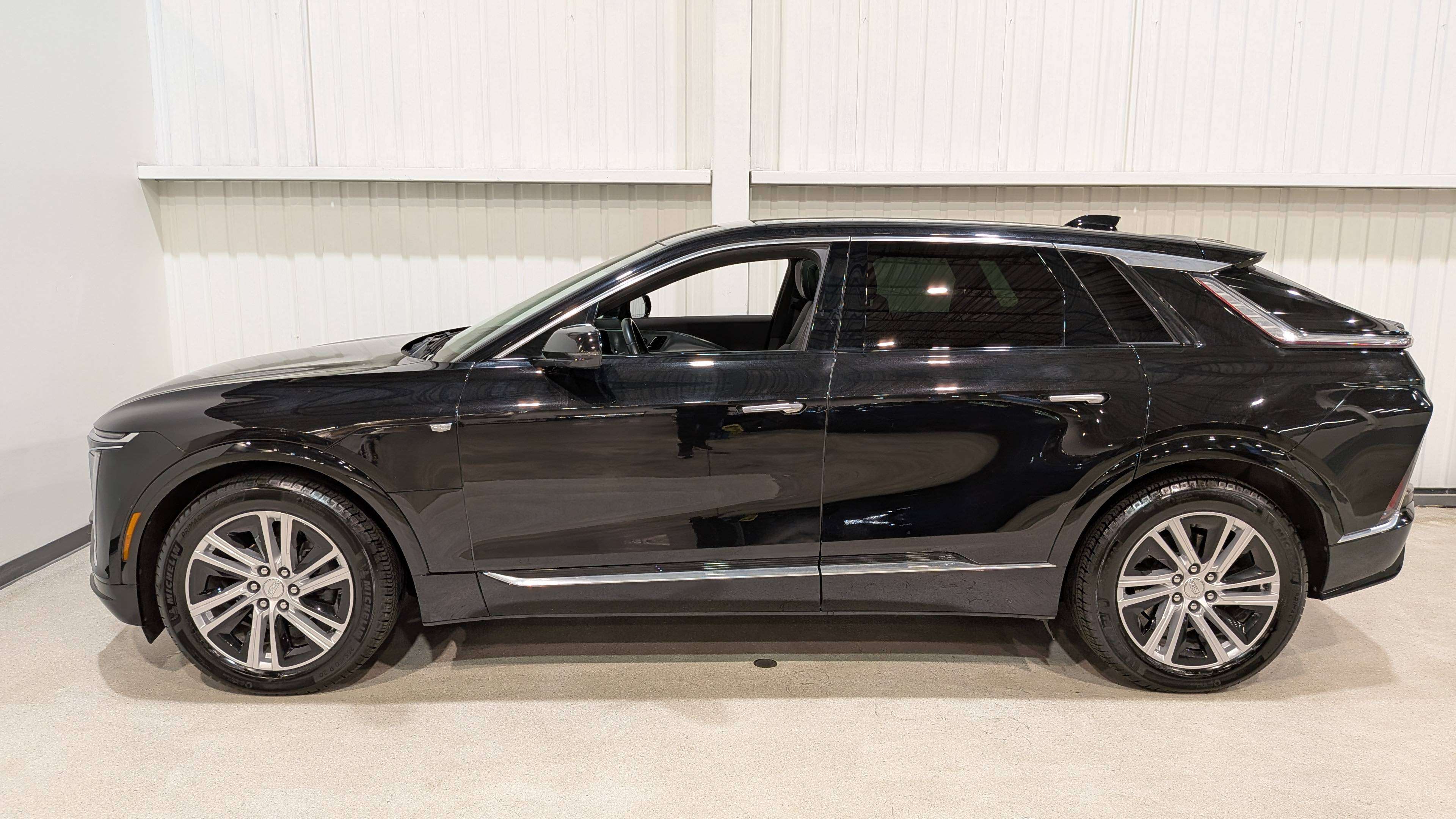 Cadillac LYRIQ 2024