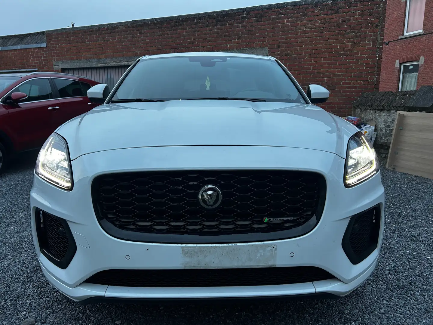 Jaguar E-Pace E-Pace 2.0 D MHEV AWD D165 R-Dynamic S Wit - 2
