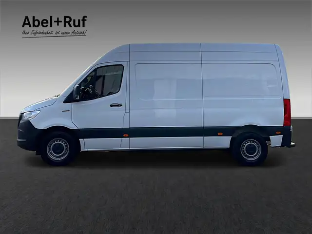 Mercedes-Benz Unknown Model view 5