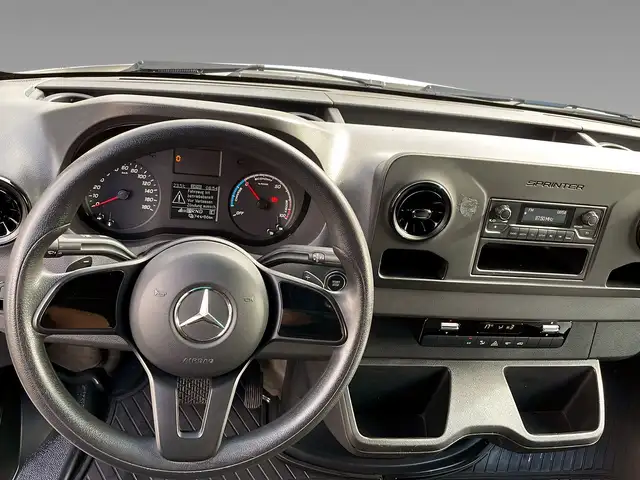 Mercedes-Benz Unknown Model view 15