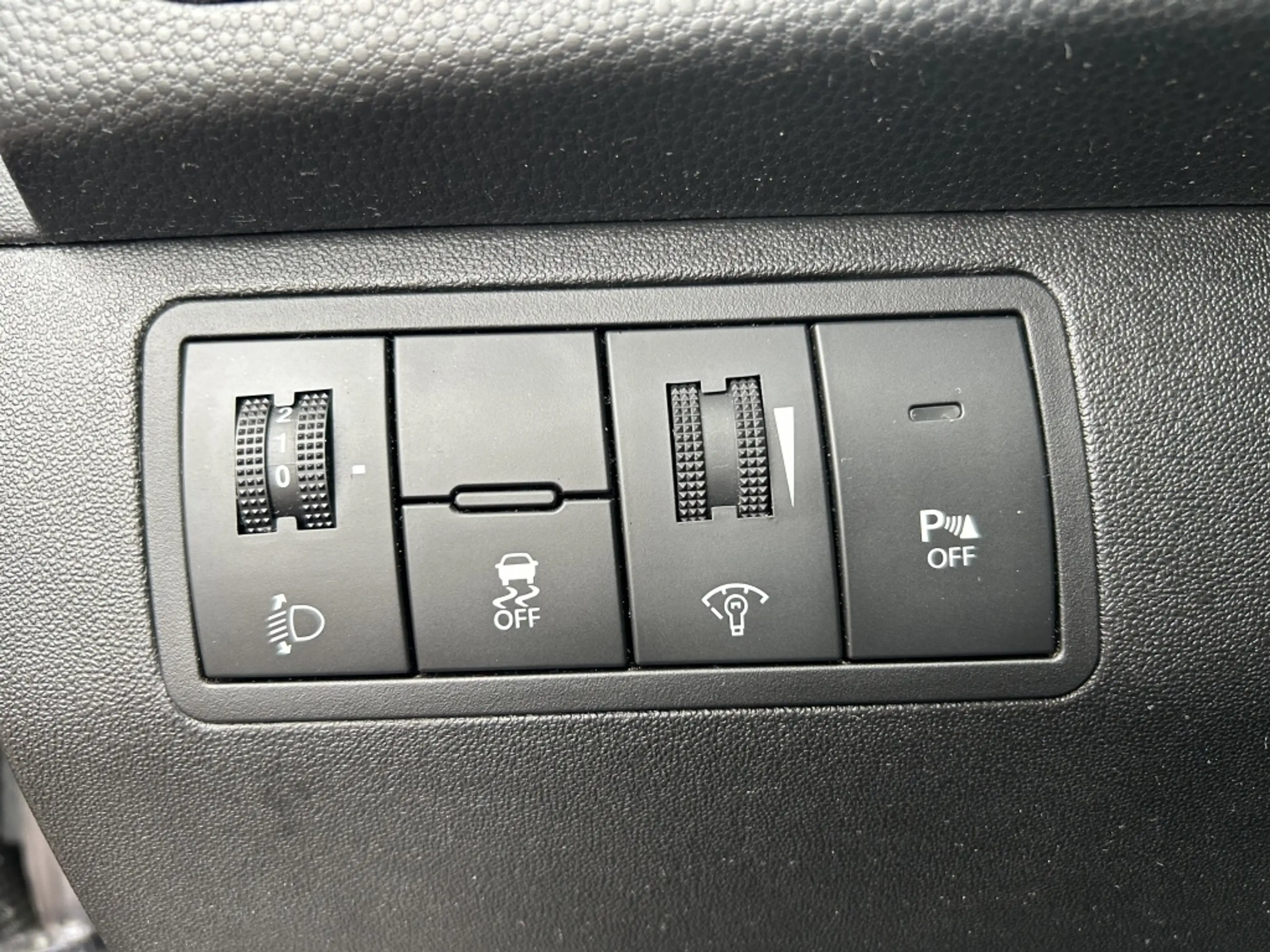 Hyundai iX20 1.6i Automaat Leder, Stoelverw., Trekhaak, Dealero — photo 37