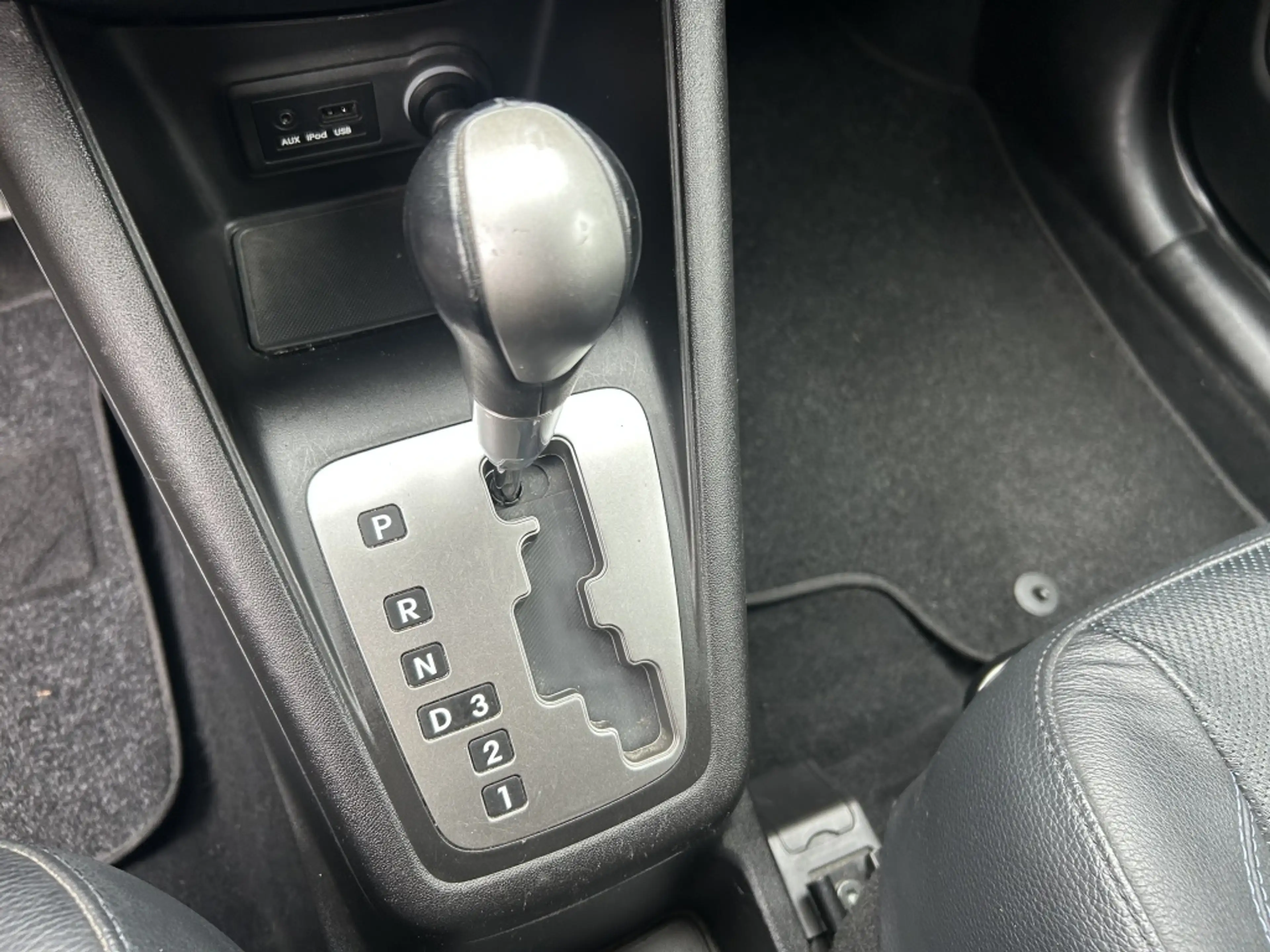 Hyundai iX20 1.6i Automaat Leder, Stoelverw., Trekhaak, Dealero — photo 36