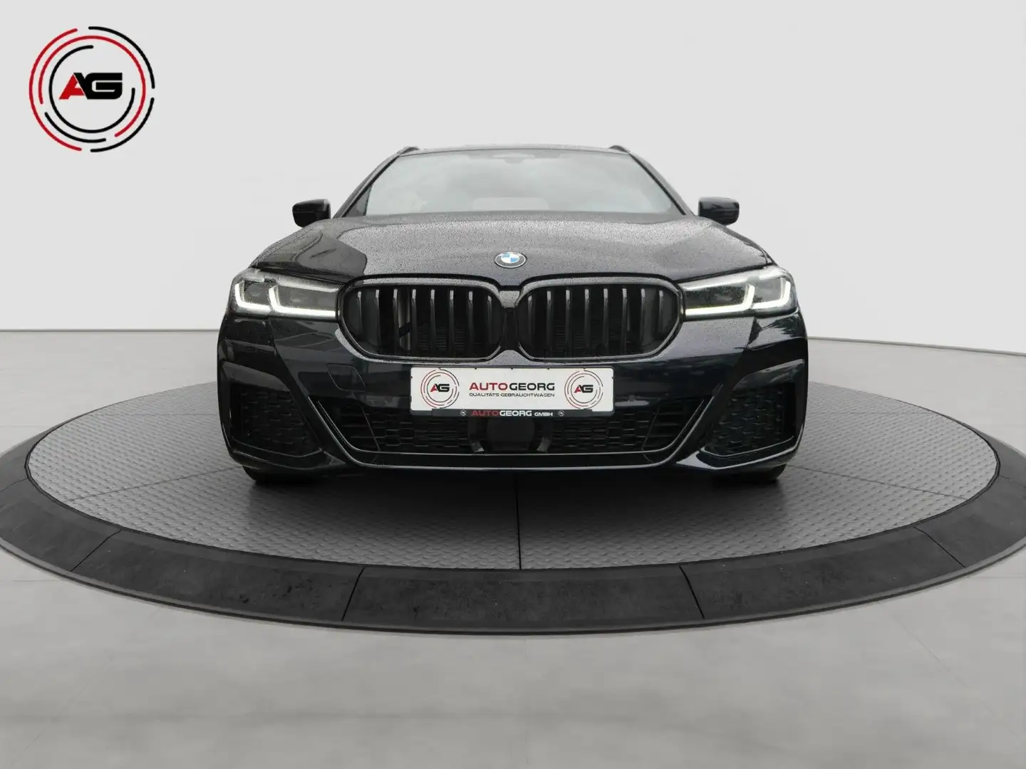BMW 520 d T LCI M SPORT LC PROF ACC AHK KOMFORTSITZE Schwarz - 2