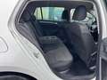 Volkswagen Golf VII AUTOMATIK + STANDHEIZUNG + PDC Weiß - thumbnail 10