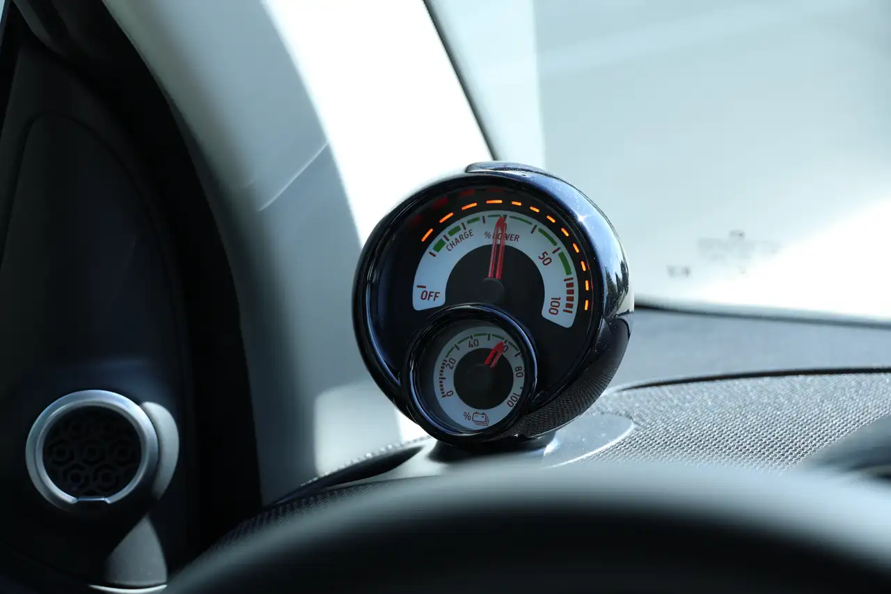 smart forTwo 2024 — фото 17