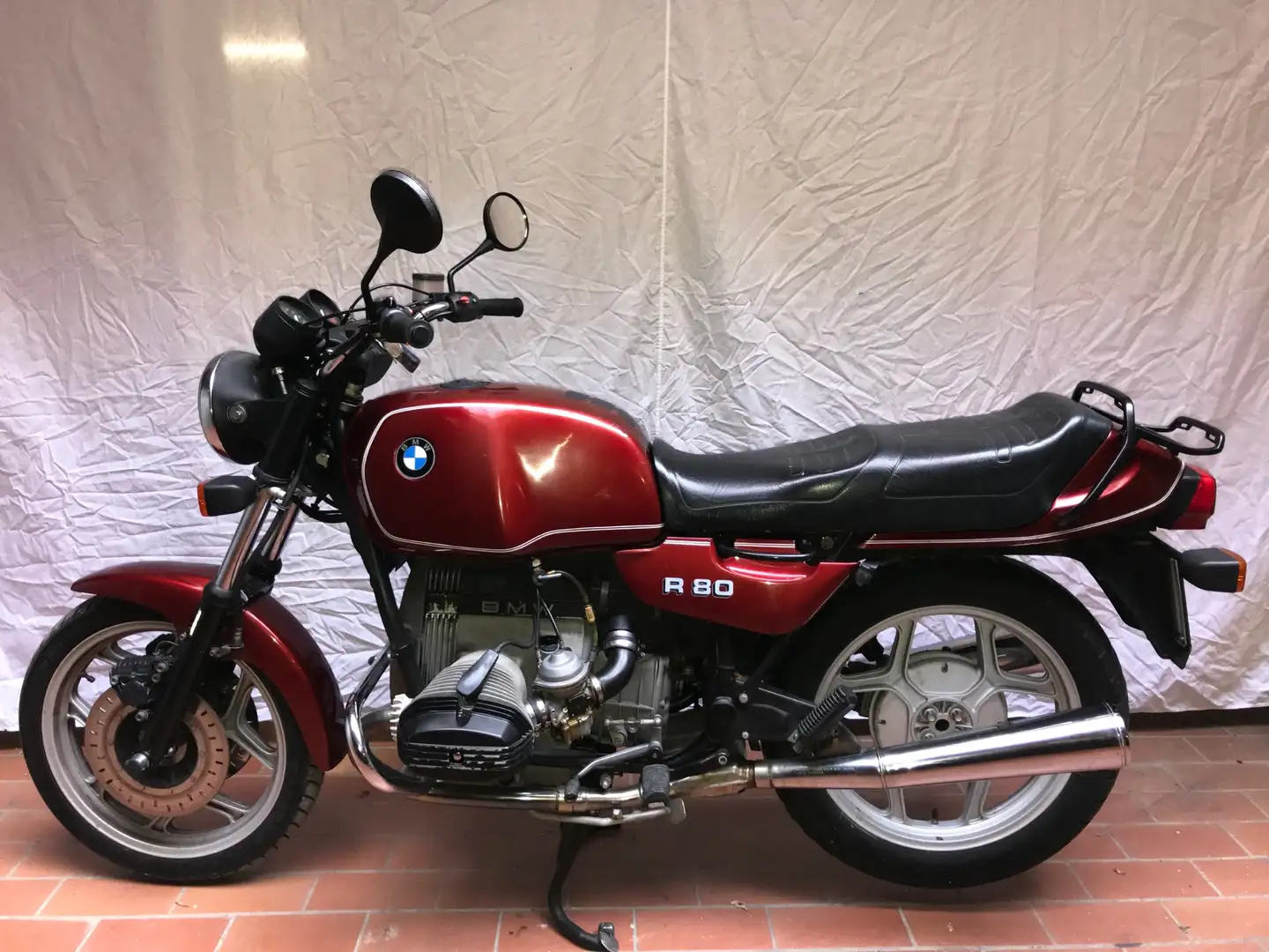 BMW R 80 turismo Red - 1
