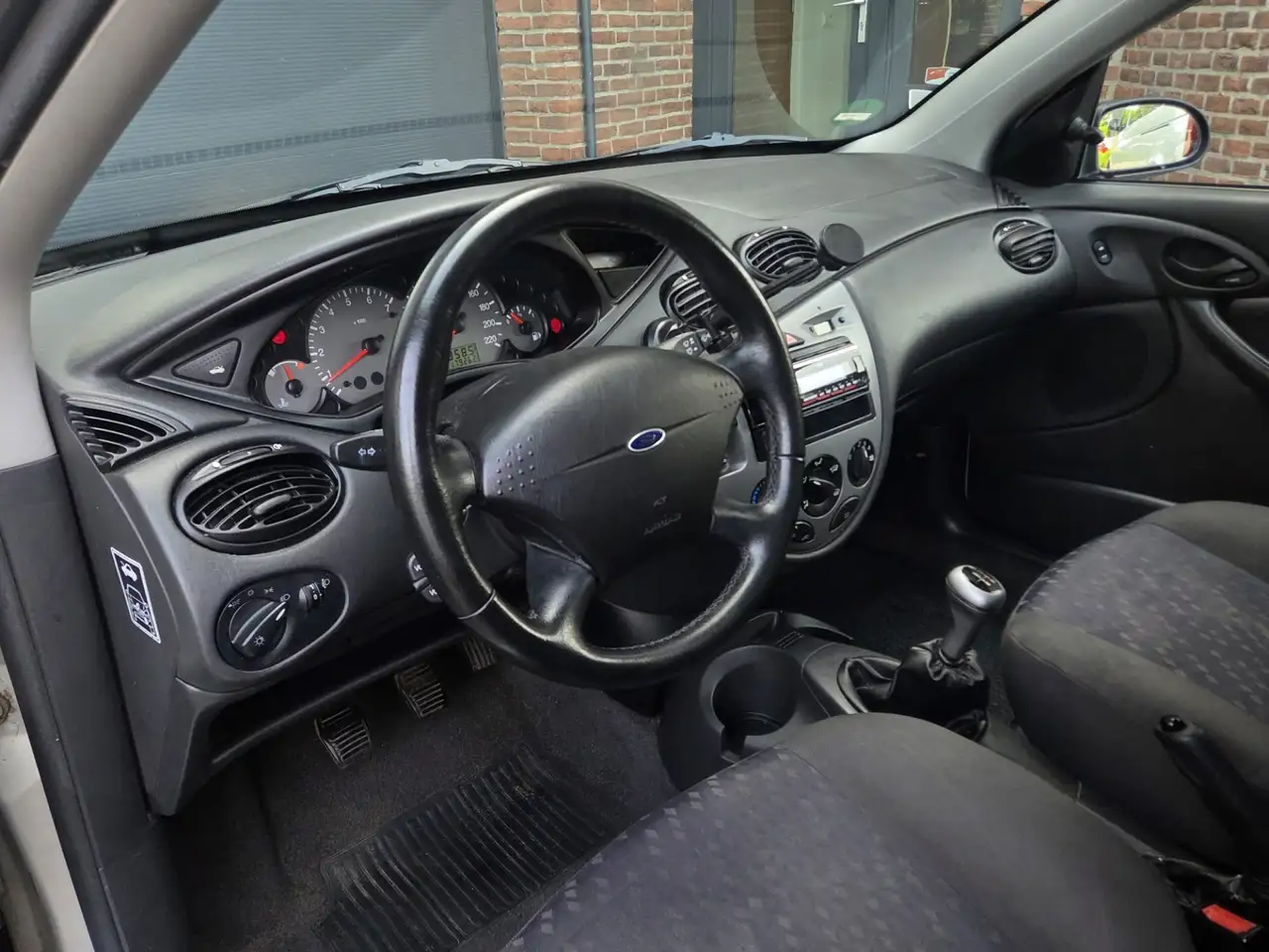 Ford Focus 1.6-16V Ghia | Airco | Lm velgen | Nap | Apk, foto 2