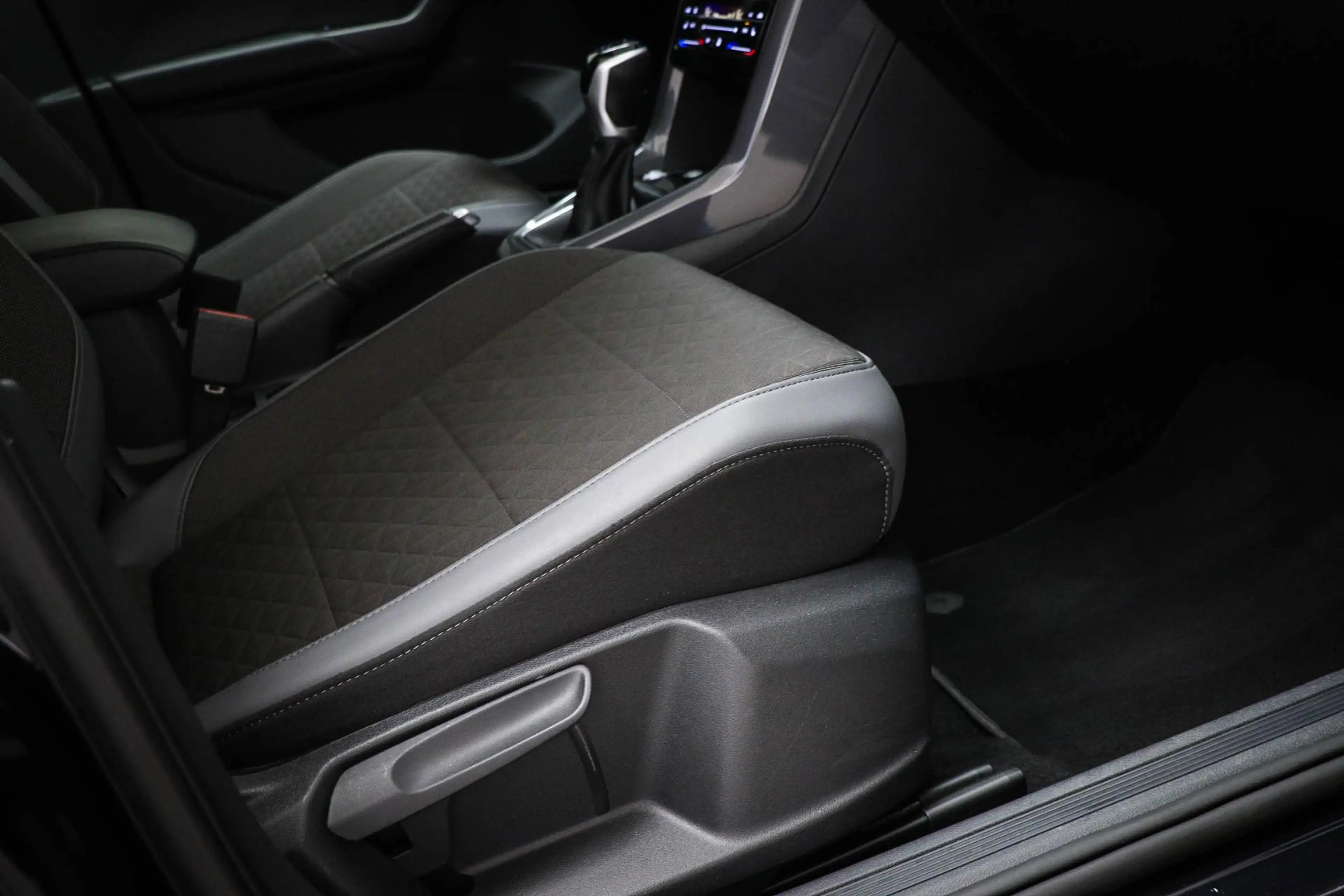 Volkswagen T-Cross 1.0 TSI Style | COMFORT / MULTIMEDIA- PACK | DRAAD — photo 9