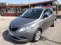 Lancia Ypsilon Ypsilon III 2015 1.2 Gold 69cv my16 Grau - thumbnail 3