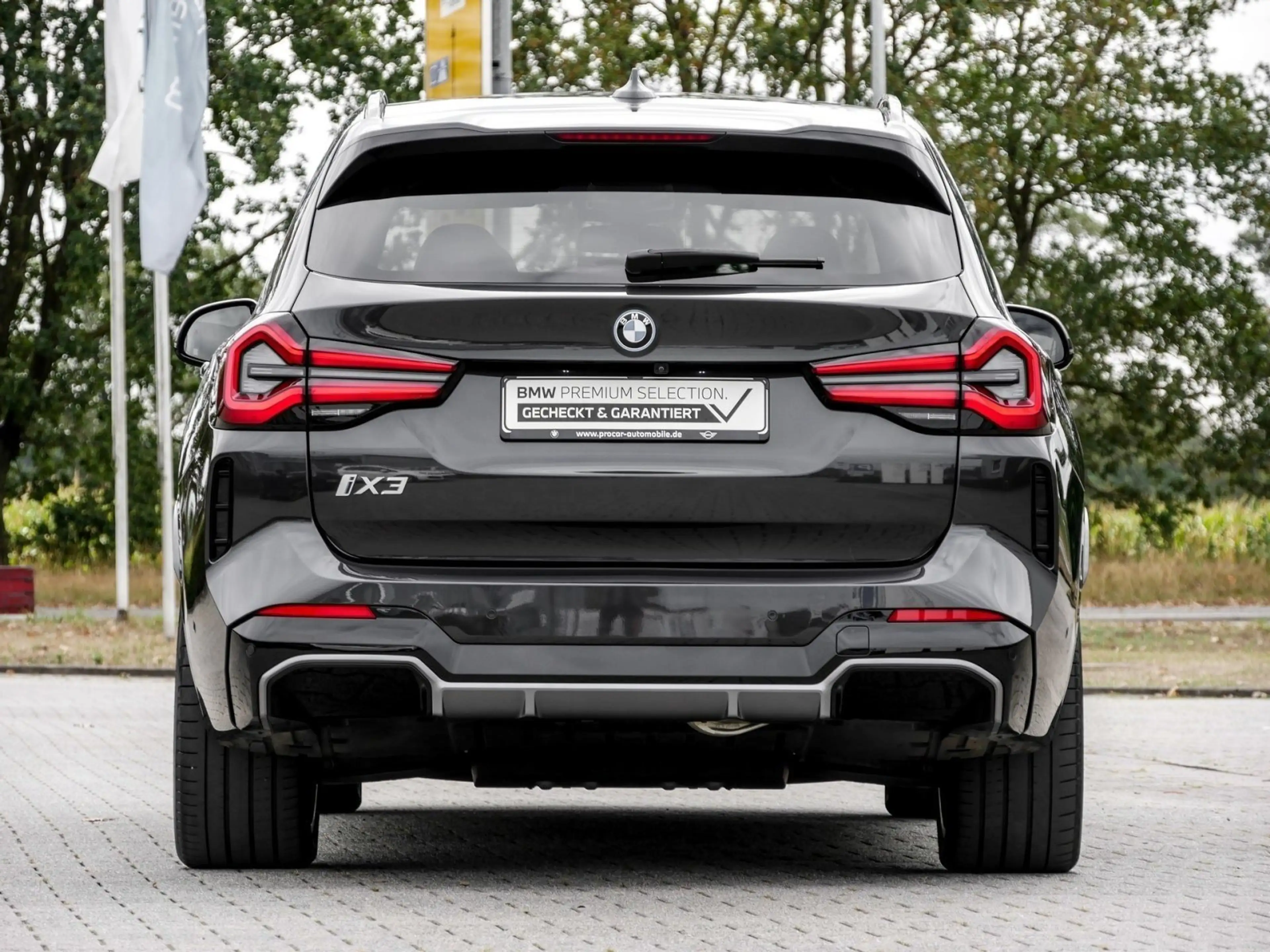 BMW iX3 M SPORT M Sport HUD PANO ACC AHK 360°KAM LM — photo 20