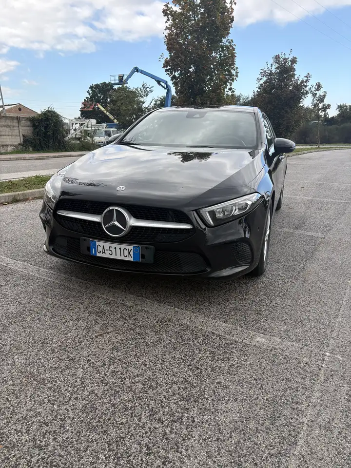 Mercedes-Benz A 180