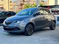 Lancia Ypsilon 1.0 FireFly 5 porte S&S Hybrid Platino Grijs - thumbnail 3