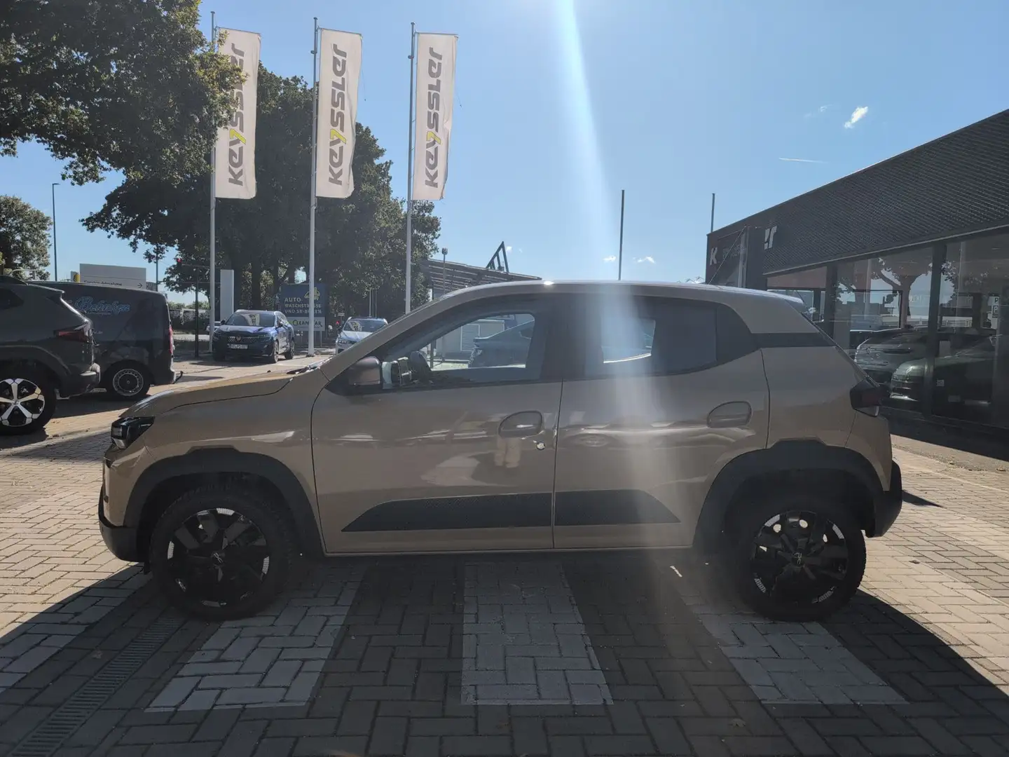 Dacia Spring Electric 65  Extreme *NAV*CCS*PDC* Beige - 2