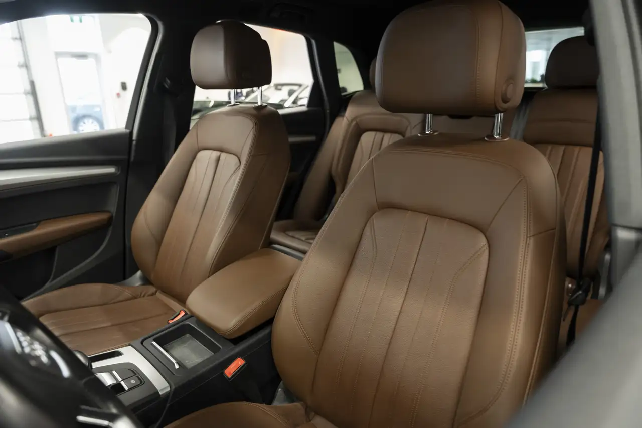 Audi Q5 снимка Audi Q5