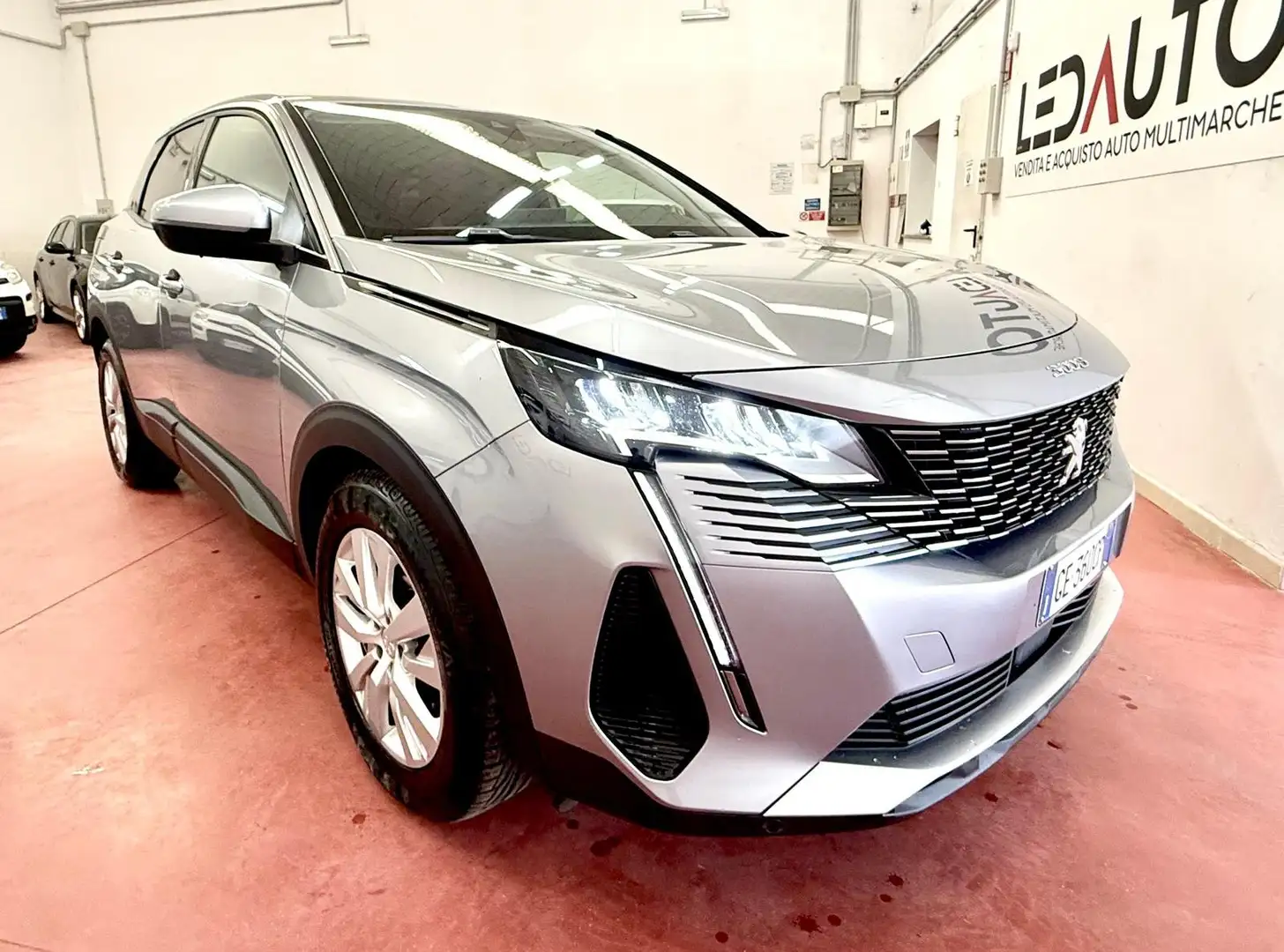 Peugeot 3008 3008 II 2021 1.5 bluehdi Active Business s Gris - 1