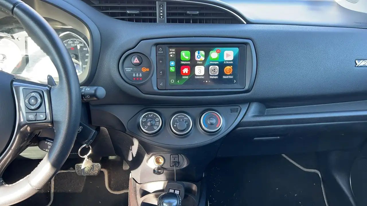 Toyota Yaris Yaris — photo 27