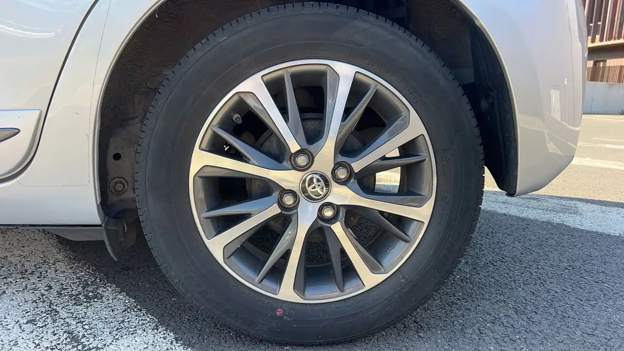 Toyota Yaris Yaris — photo 19